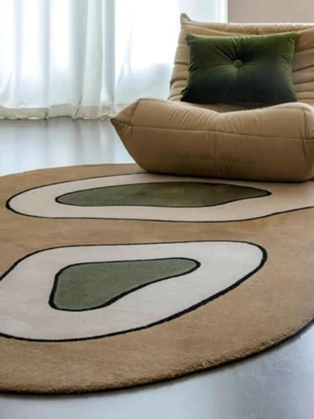 Abstract Irregular Wool Area Rug - Handmade Modern Retro Groovy Carpet for Living room decor