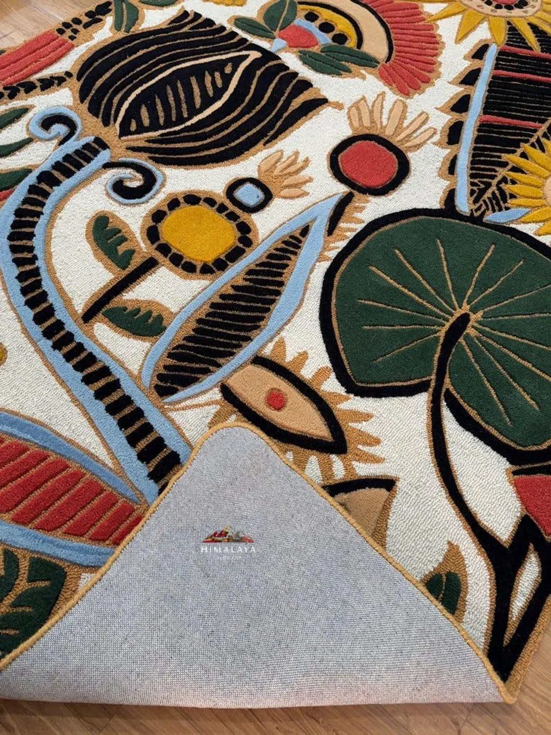 Hand-Tufted Wool Rug | Colorful Botanical Floral Design