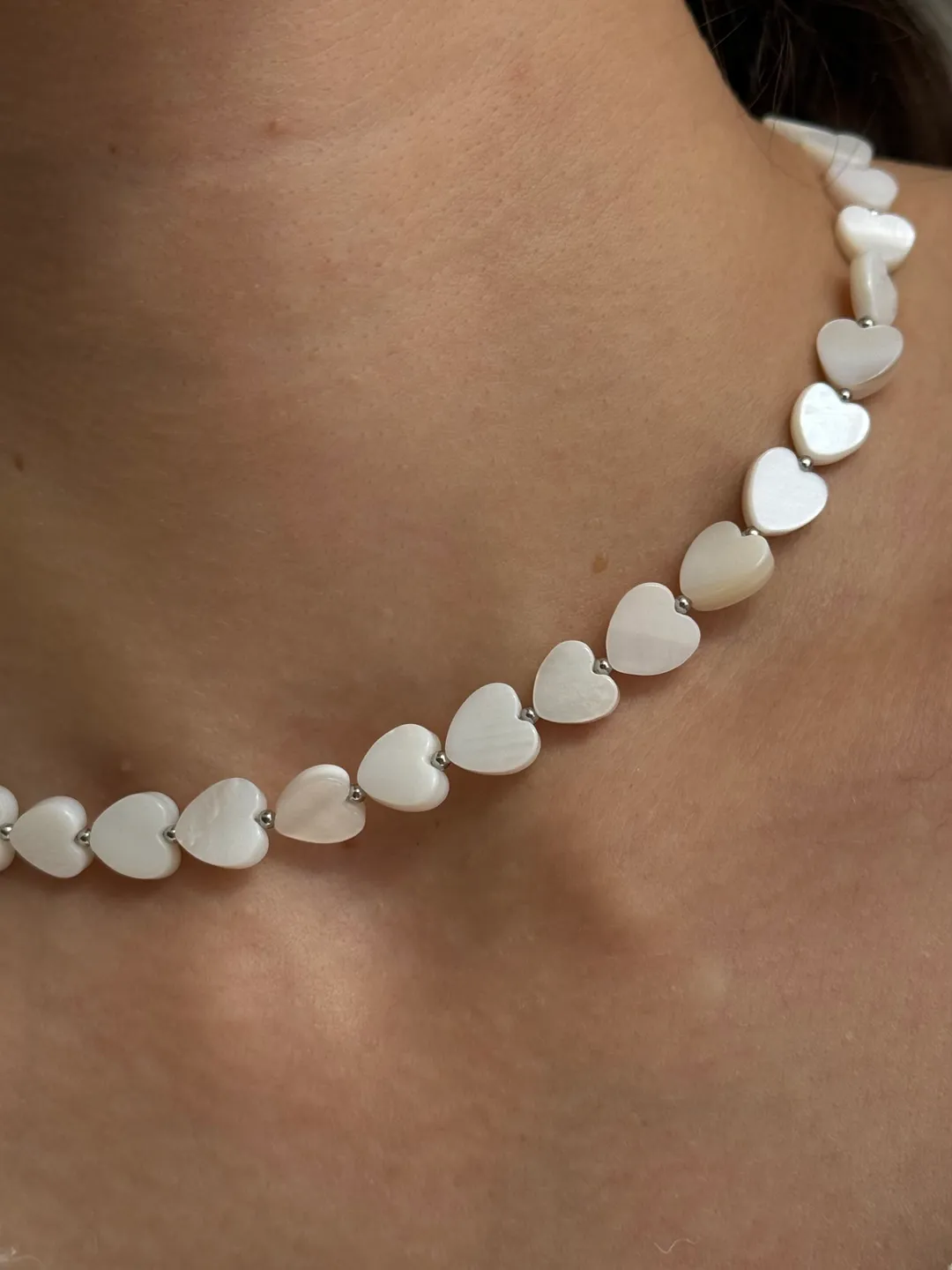 choker made of natural mother of pearl