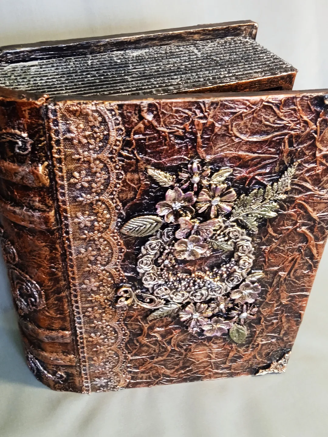 Jewelry box, Book-box № 2