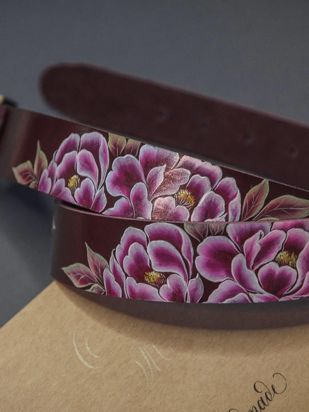 Custom leather belt for women Genuine leather belt Womens leather belt Leather gift for her Gift baskets for women Mothers day diy gift