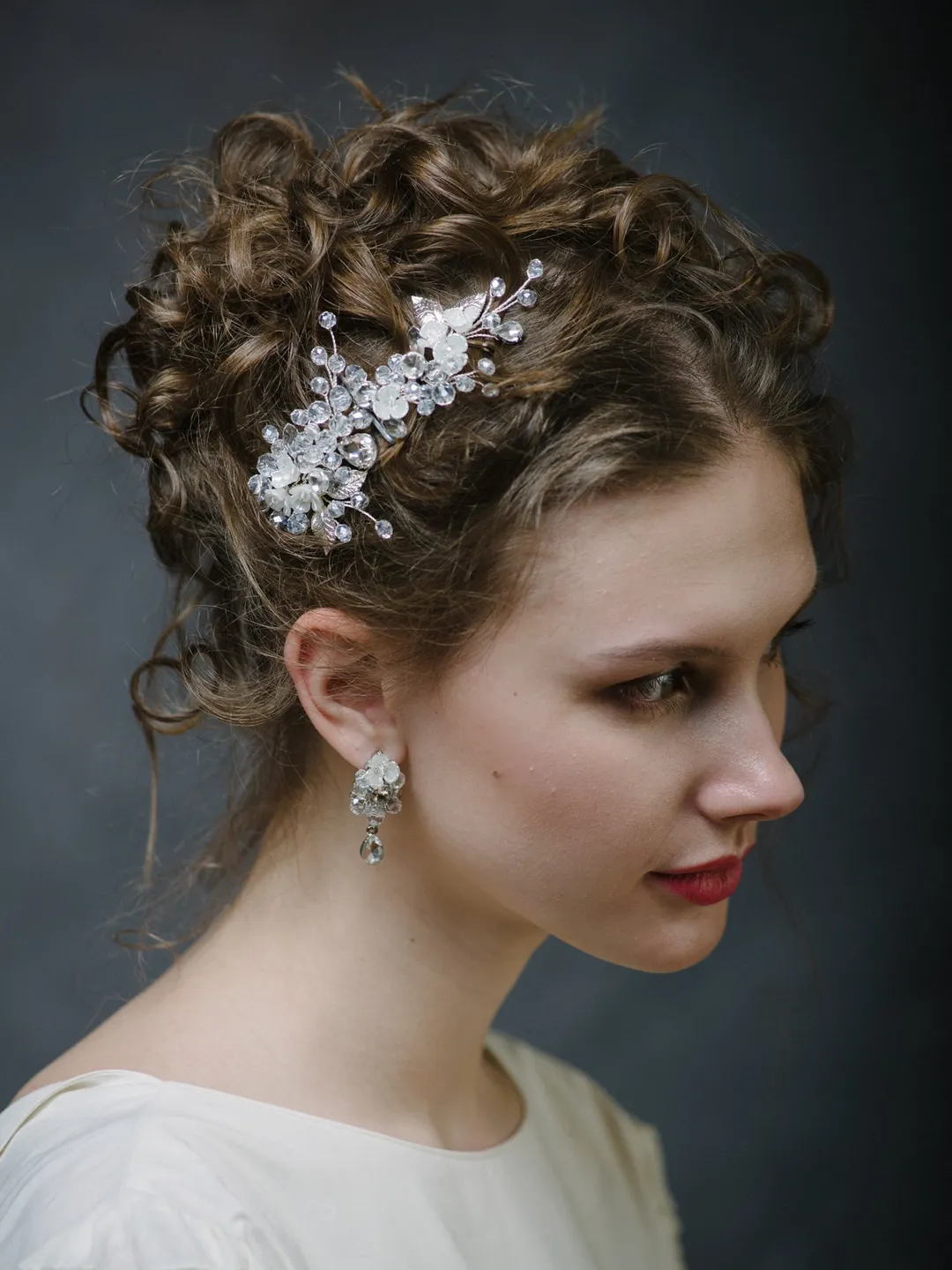 Bridal hair jewellery set,Ccrystal tiara, Floral hair vine, Bridal earrings, bridal hair vine, wedding hair vine, bridal tiara for bride