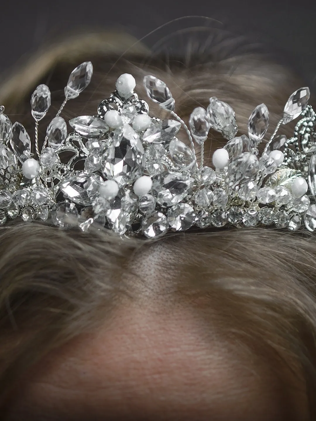 Wedding hair set for bride, Wedding accessories, Wedding Tiara for bride, Bridal earrings, Wedding crown, Small bridal tiara, Bridal crown