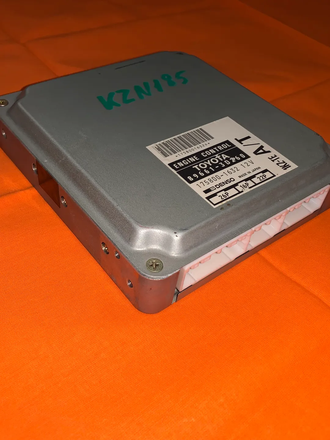 Engine Control Module ECU 89661-42840 8966142840 Toyota RAV4 1AZ-FSE