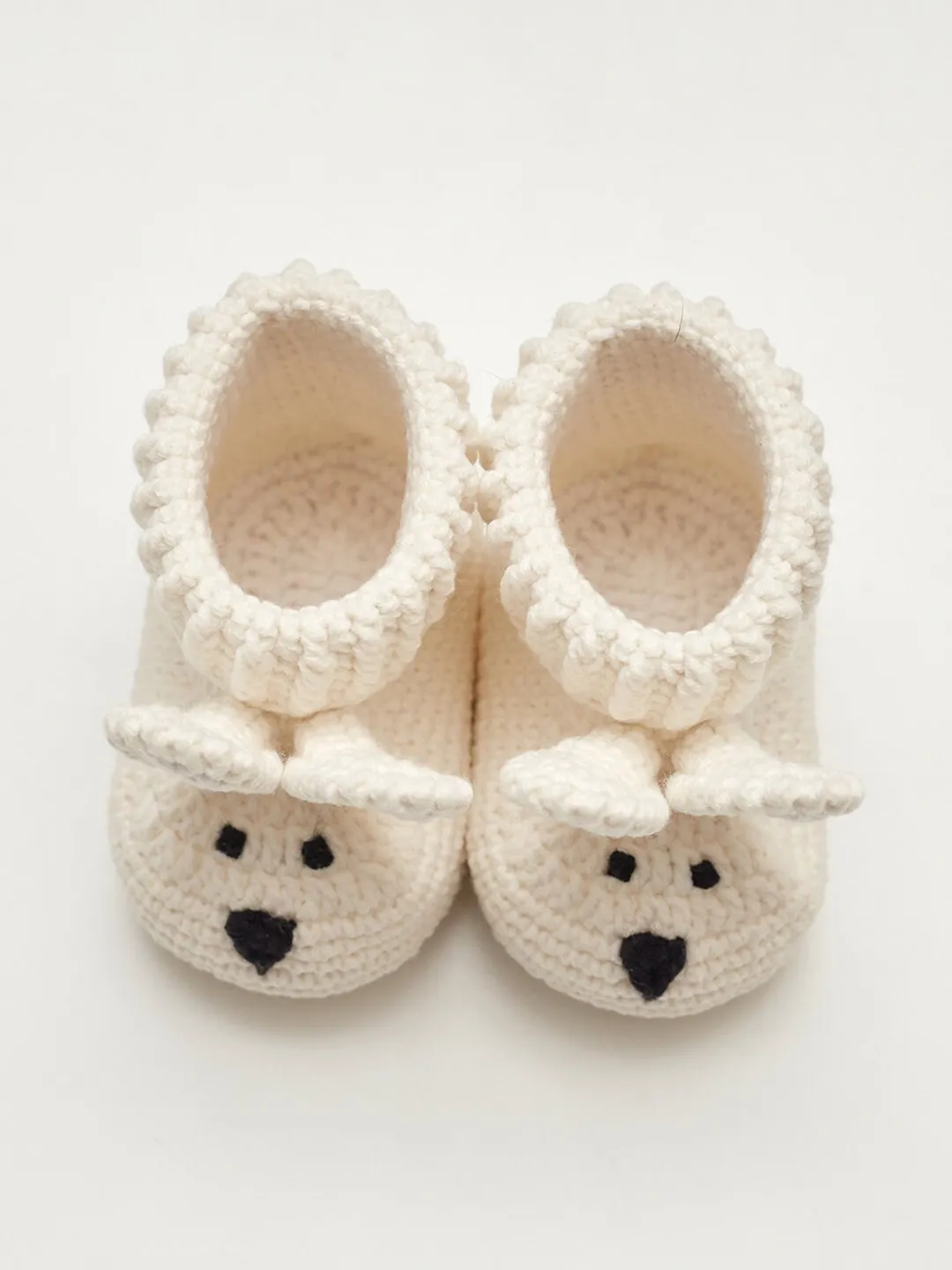 Pregnancy gift booties Sweet newborn outfit welcome coming home baby shoes Bunny booties newborn photo props
