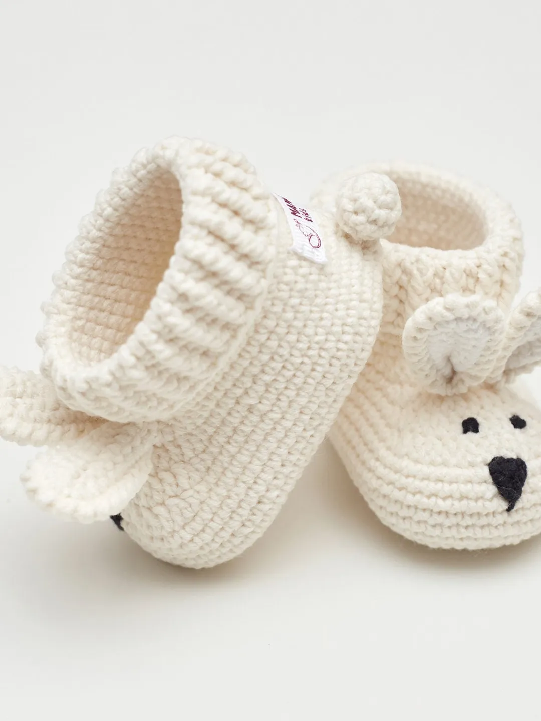 New mommy gift set Lovely hand crochet gray bunny slippers for newborn boy girl Best pregnancy shoes present Expectant basket for friend