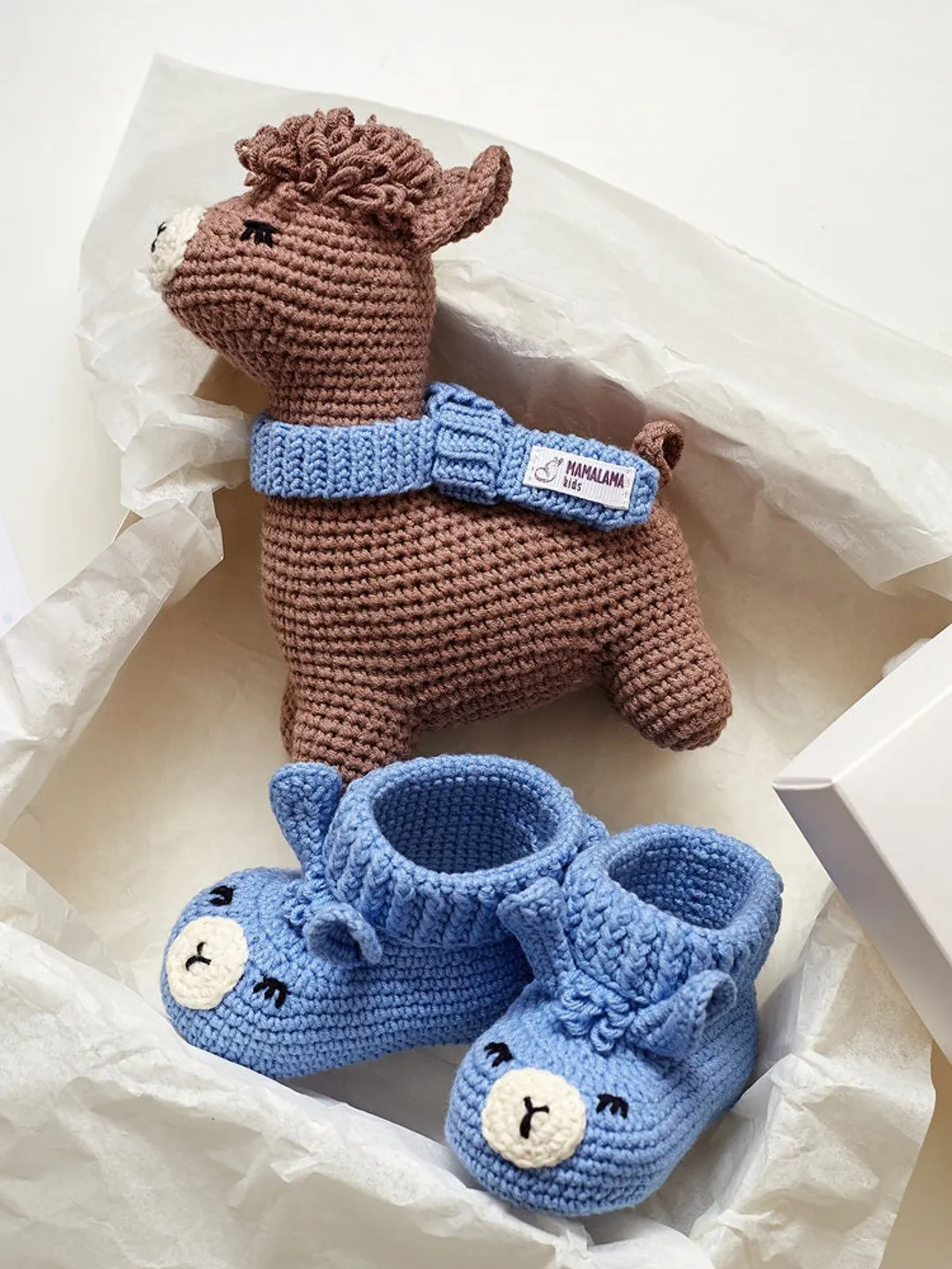 Pregnancy gift box Its a boy Baby shower idea sprinkle reveal party Llama toy crochet animal baby slippers Best pregnancy gifts New parents