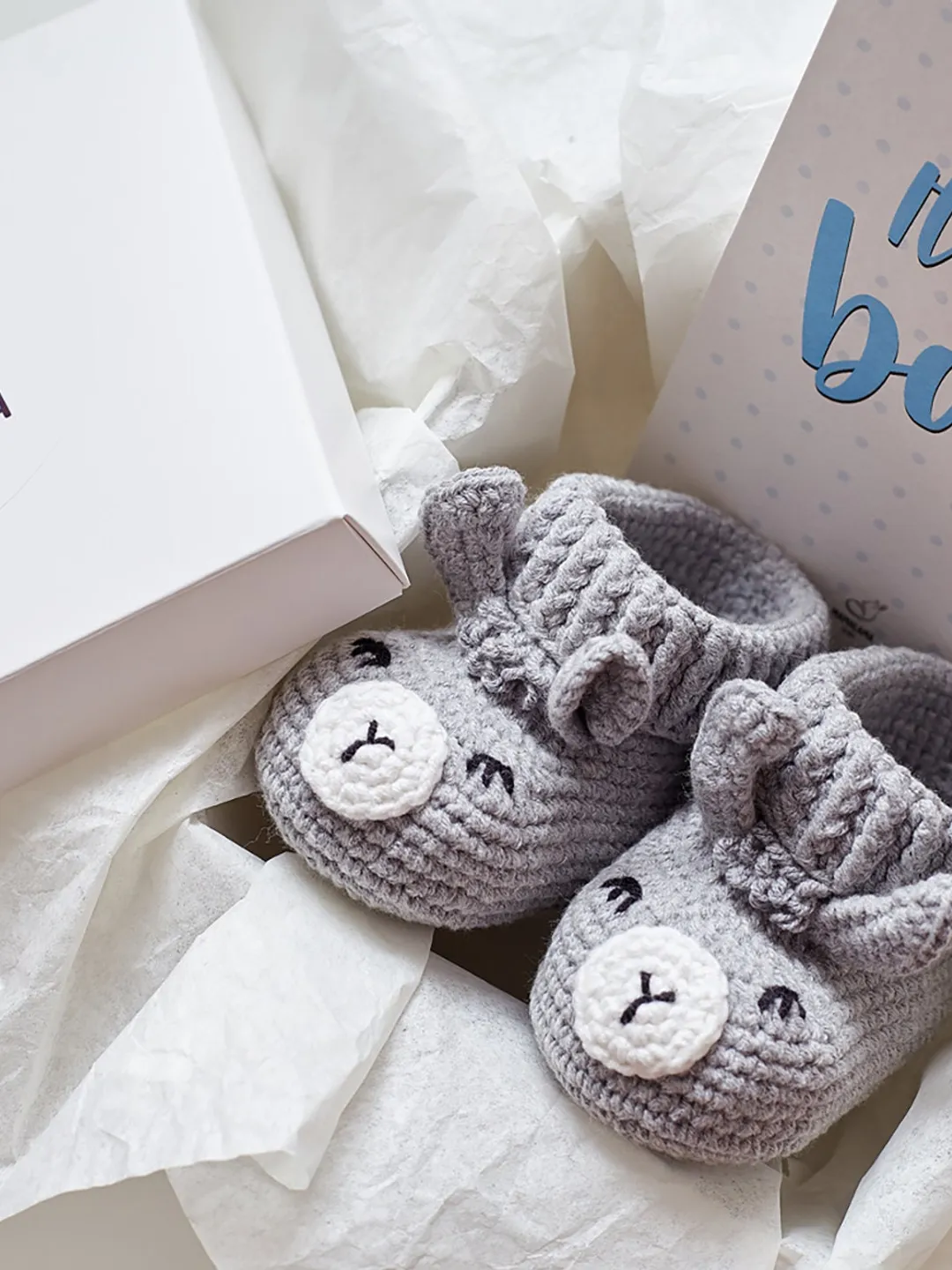 Pregnancy gift ideas Congrats Pregnant Soon to be mom Fertility set Unique Expecting mommy present box Postpartum llama booties baby package