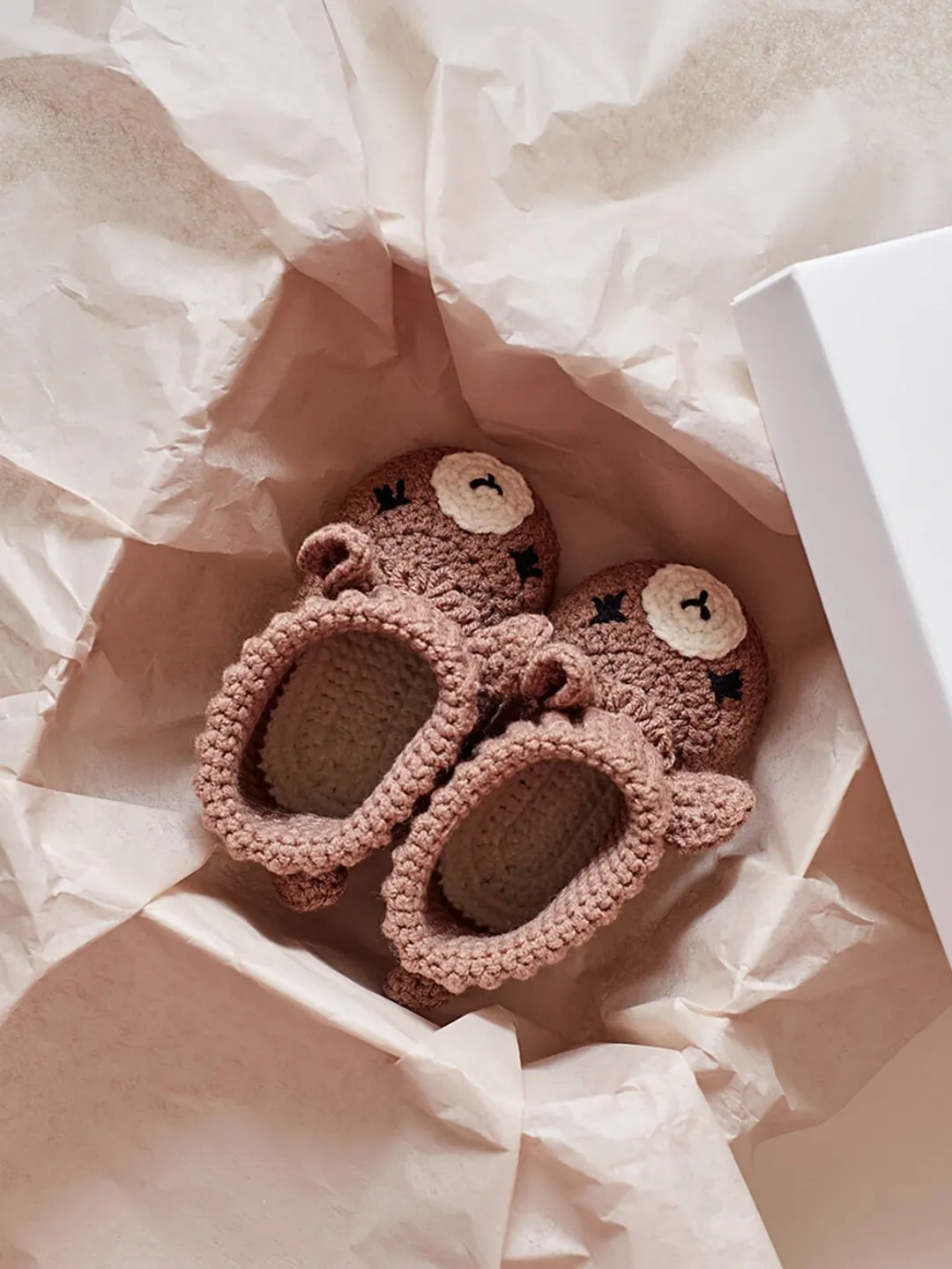 Expecting mum gift Newborn shoes Its a Boy pregnancy llama animal booties set Organic crochet new baby congrats shower idea reveal basket