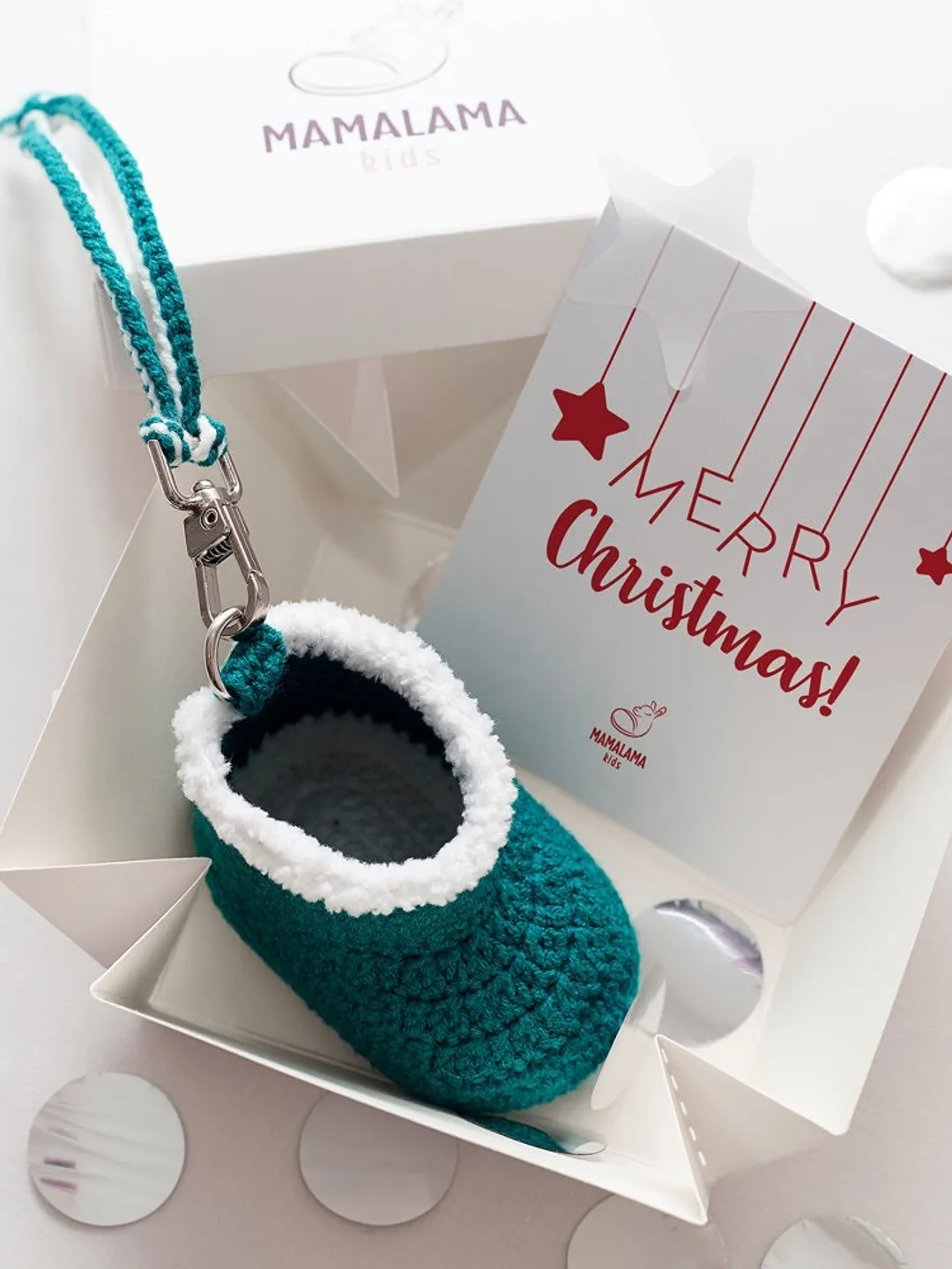 Christmas baby shower party first favor gift box with green crochet tiny Santa bootie. Unique holiday party favor set idea. Congrats