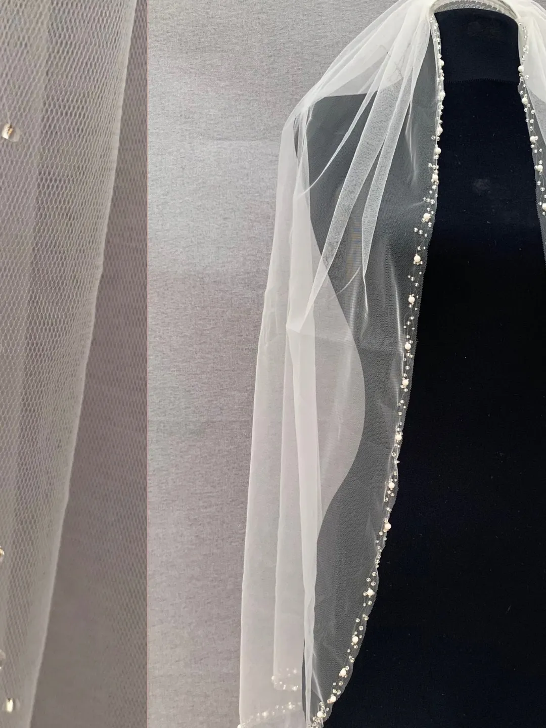 Beaded Fingertip Wedding Veil Hand-Sewn Pearls Crystals Tulle One Tier Chapel Foyte Pearl Veil Bridal Beaded Wedding Veil 1 Tier Fingertip  main image 3