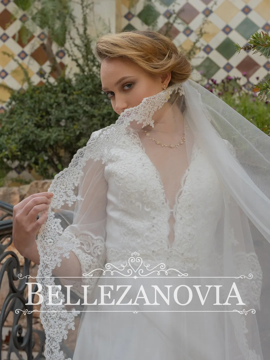 Cathedral Bridal Veil with Lace Trim, Veil New collection, Extra Long Lace Veil, Drop veil, Vintage lace veil, long veil wedding  900157