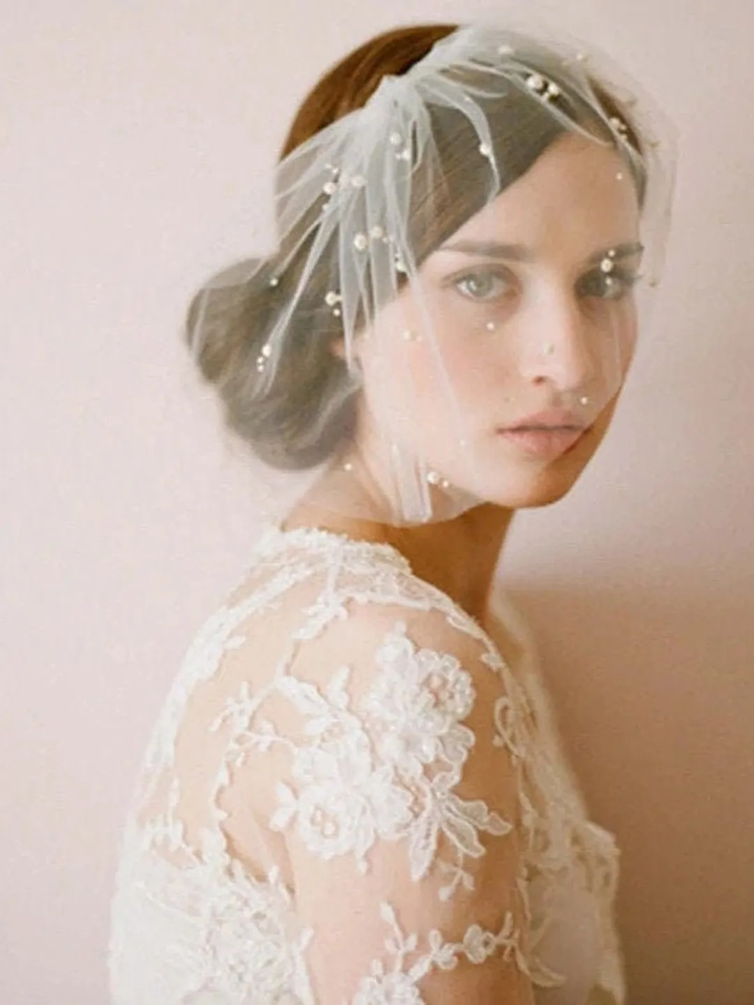 short wedding dress with birdcage veil Vintage Birdcage Veil Short Bridal Tulle Blusher Veil
