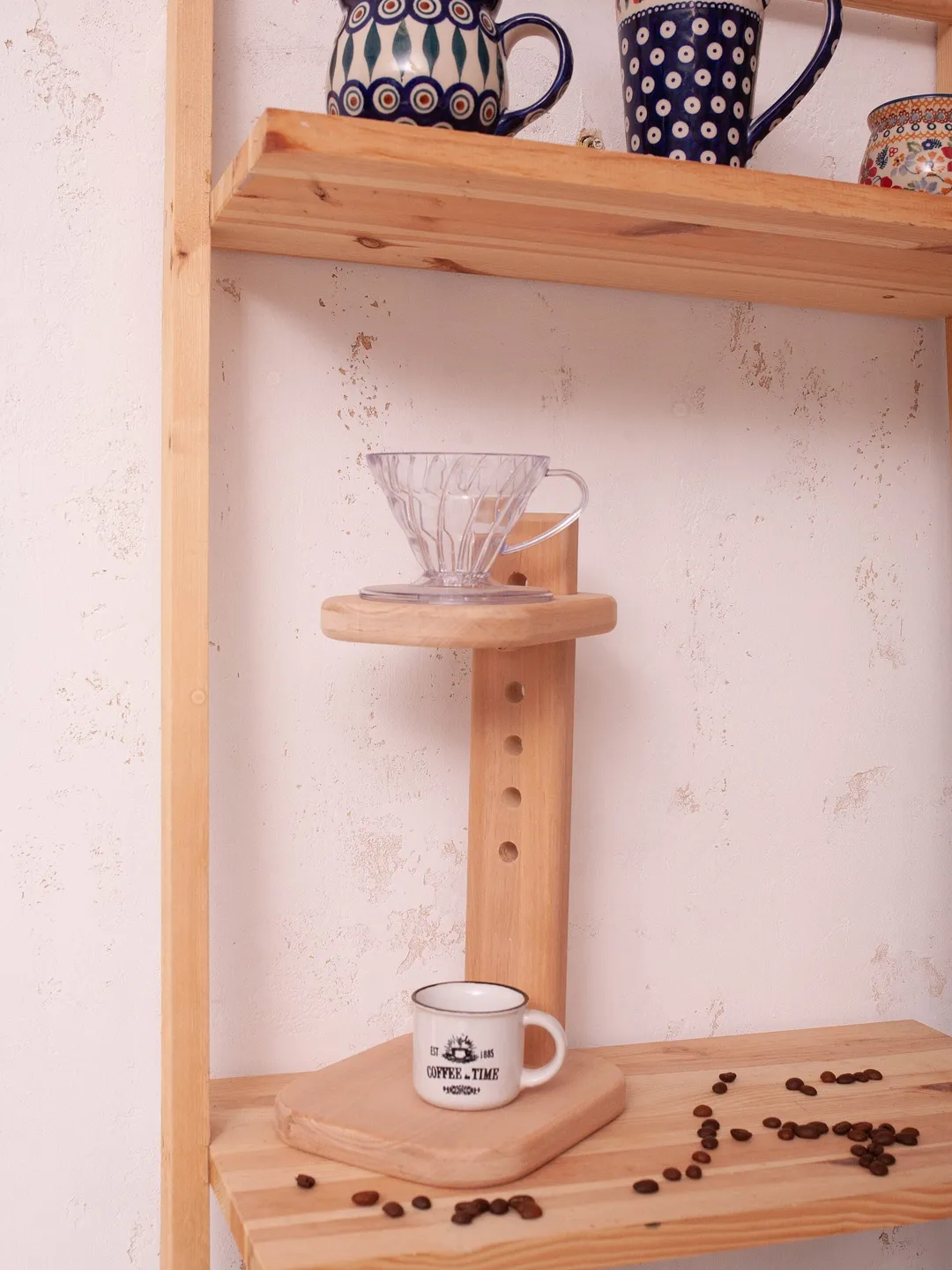 Light brown Wooden Pour Over Coffee Stand Handmade coffee drip wood stand with filter Modern Style Wooden Drip Stand Coffee Pour Over Stand