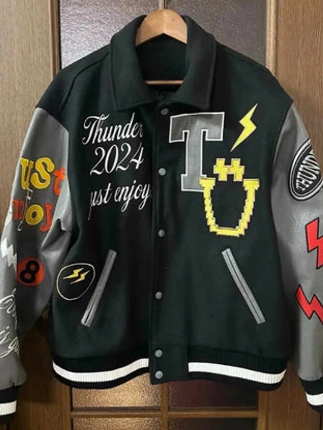 SUPREME VARSITY JACKET