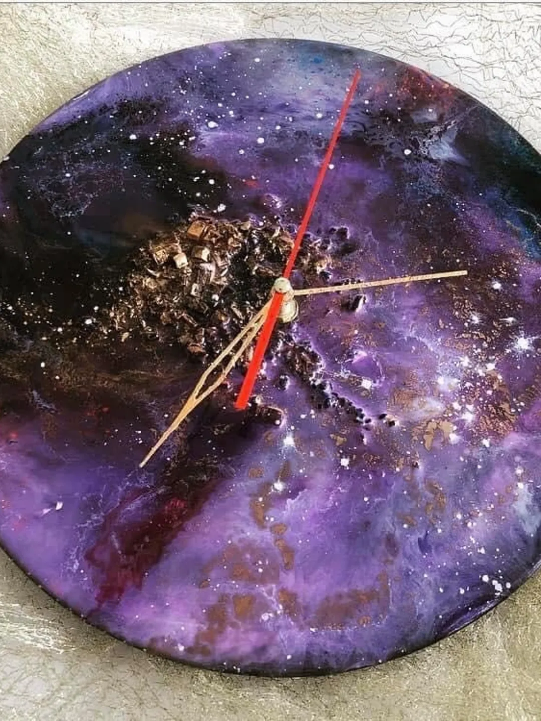 Unusual Clock for gift, Art  Wall Clock, Modern  Clock Resin Epoxy, Original gift, Home Decor Clock , Housewarming Gift,   clock circle