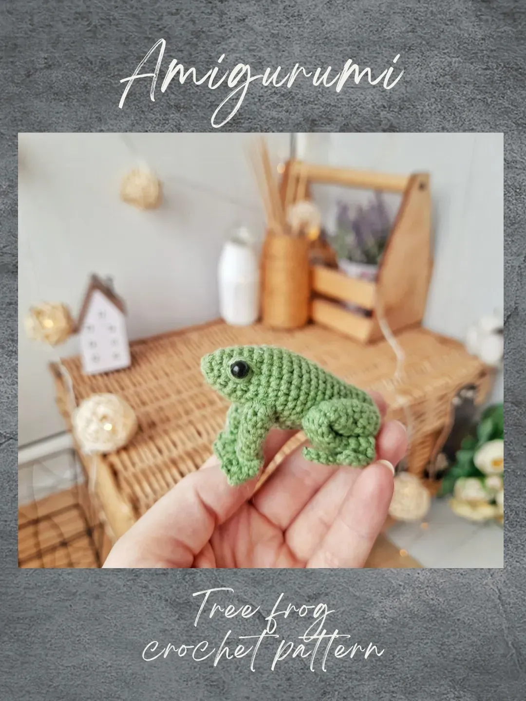 Tree Frogs Crochet Pattern. Amigurumi miniature frog. DIY Crochet green frog Pattern. Keychain amigurumi crochet pattern