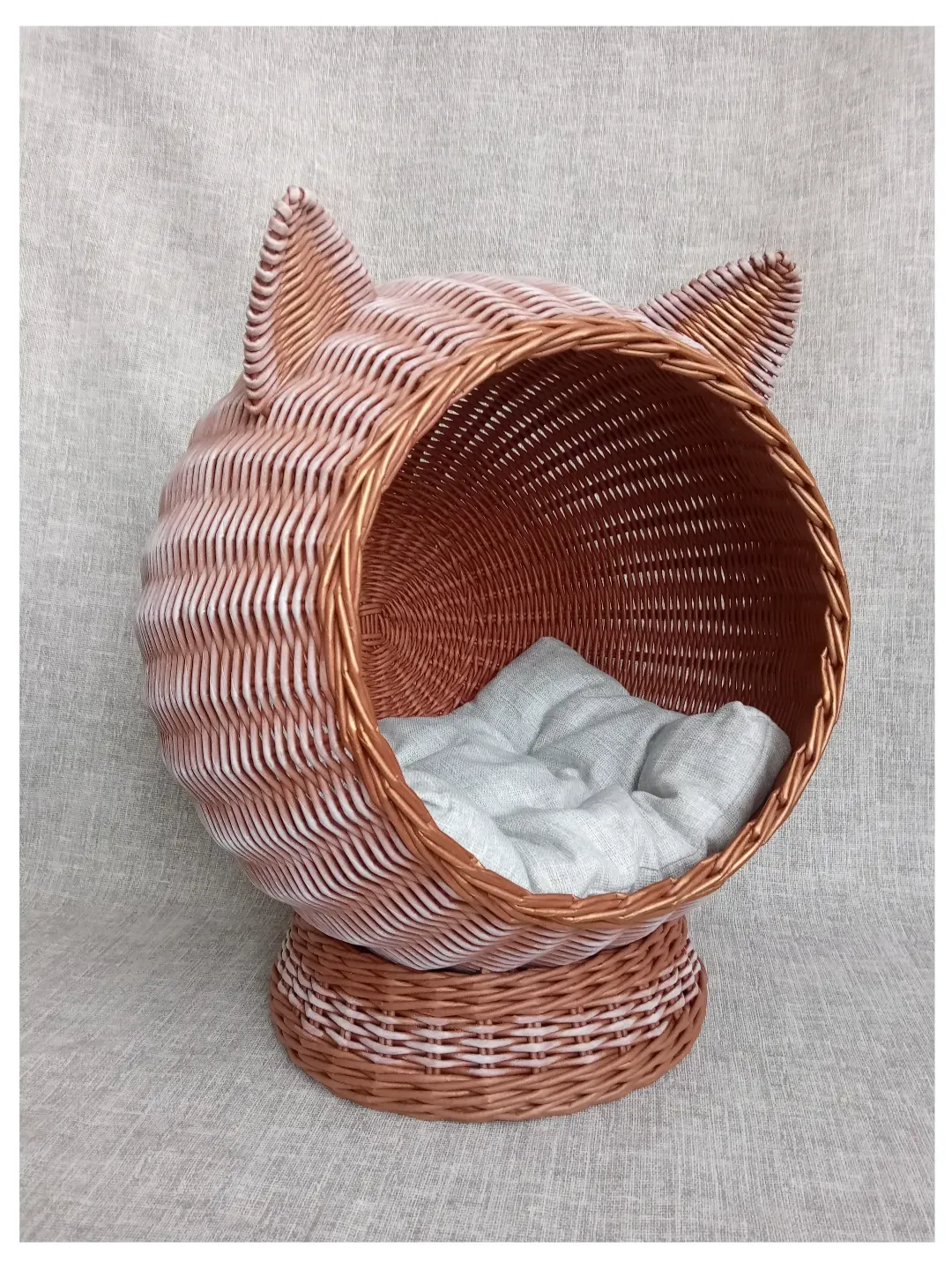 E-wicker24 Wicker Indoor Igloo Cat Bed Cave Double Cat Bed Pet Cave Indoor Cat House