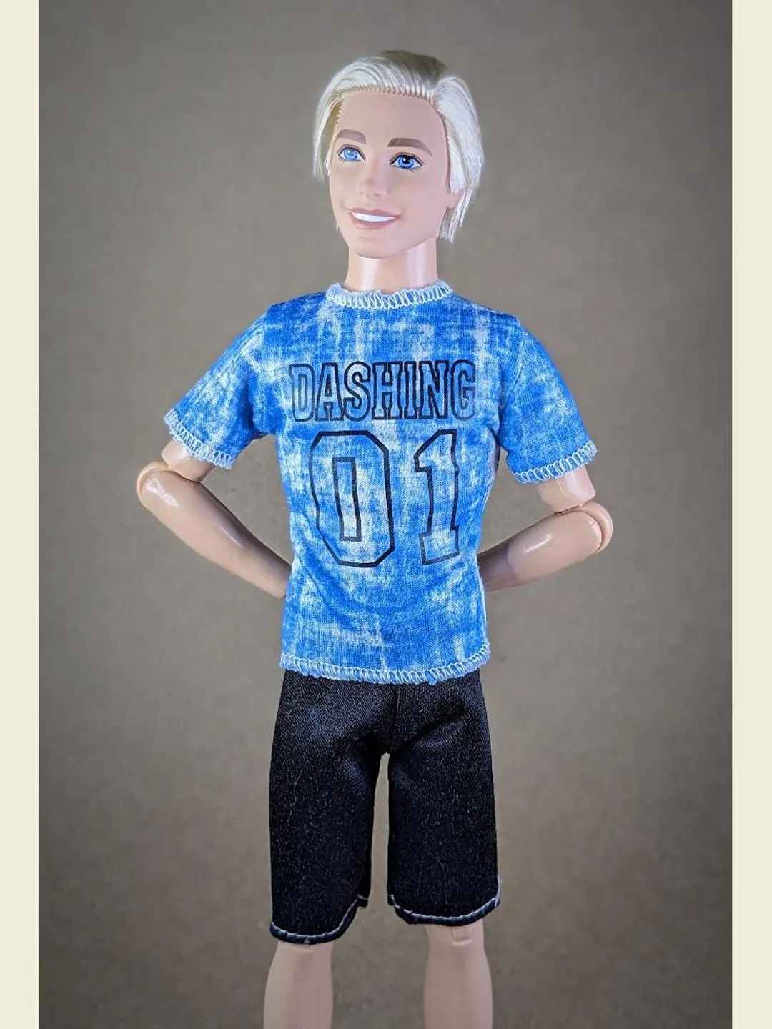 Blue printed T-shirt for 12-inch fashion male dolls