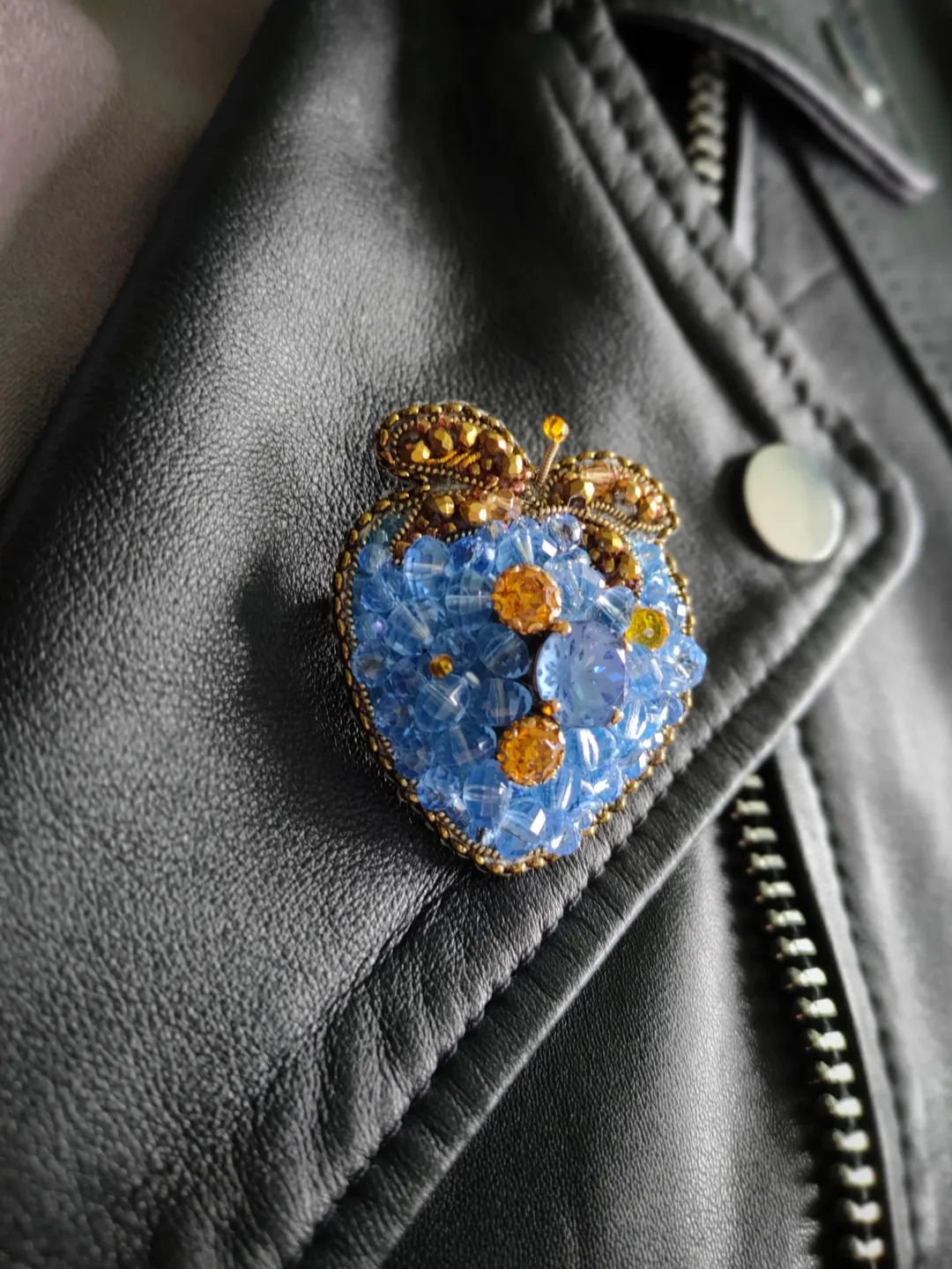 strawberry brooch, blue Beaded Crystal Brooch, Berry broach, Embroidered brooch strawberry