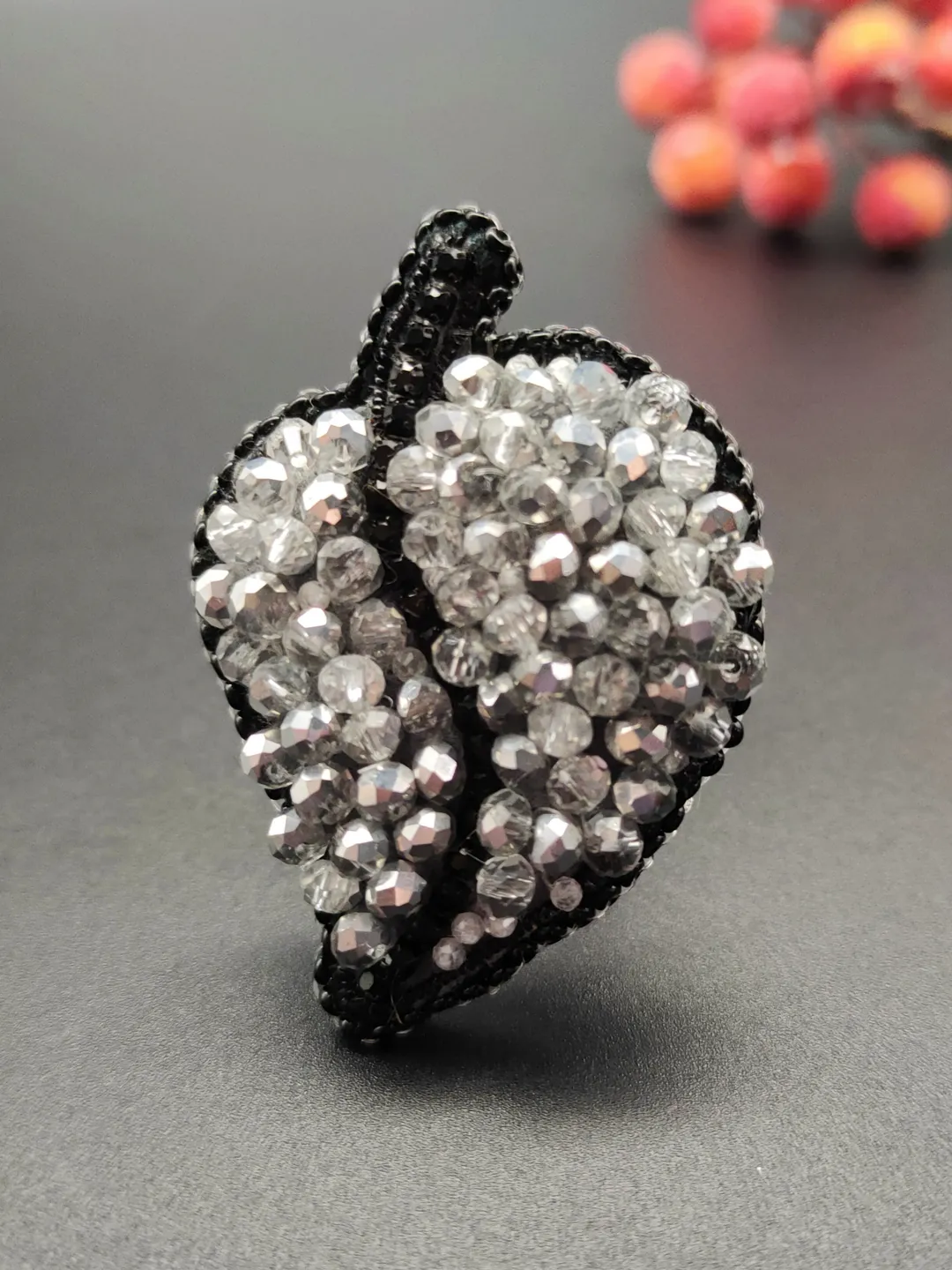 Beaded brooch leaf Broach leaf Embroidered leaf pin Leaf beaded jewelry Leaf silver brooch Crystal Beads Brooch