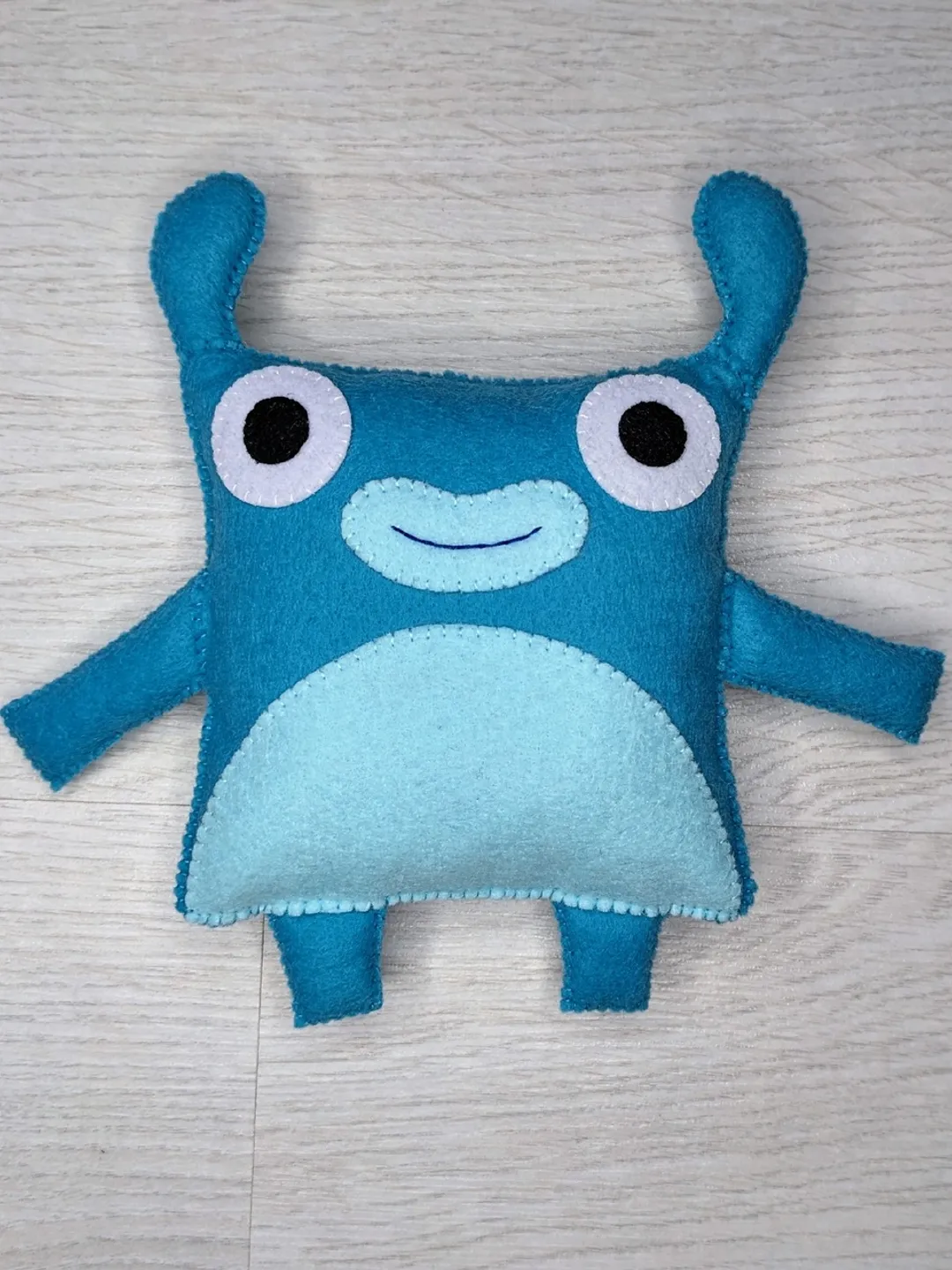Blue Monster Felt toy, Endless alphabet and Endless Numbers - Little Blue  Monster.
