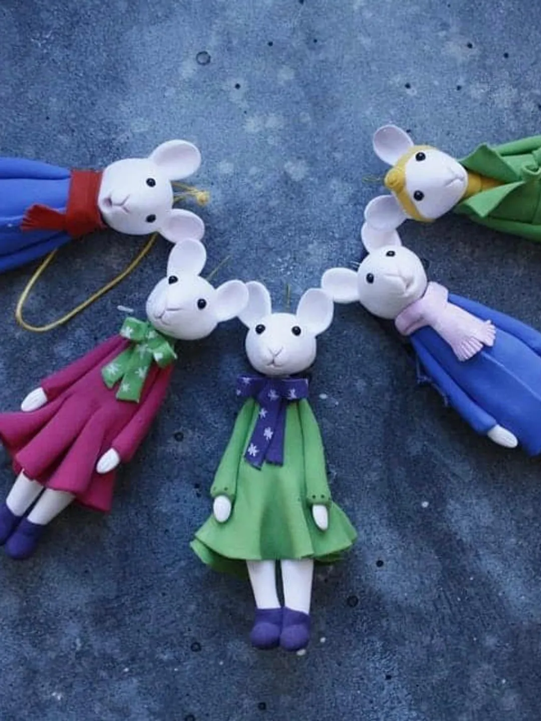 MOUSE ORNAMENT - Animal Ornaments - Christmas  decor Tree Ornaments - cute animal present -polymer clay tree ornaments