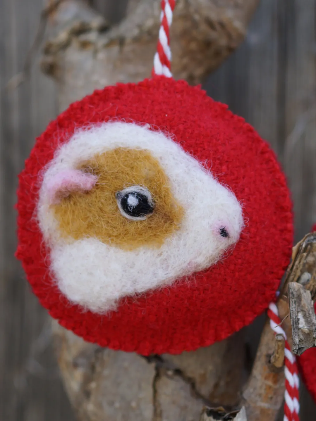 Guinea pig wool Christmas ornament, pet portrait, needle felted guinea pig, ships from the USA