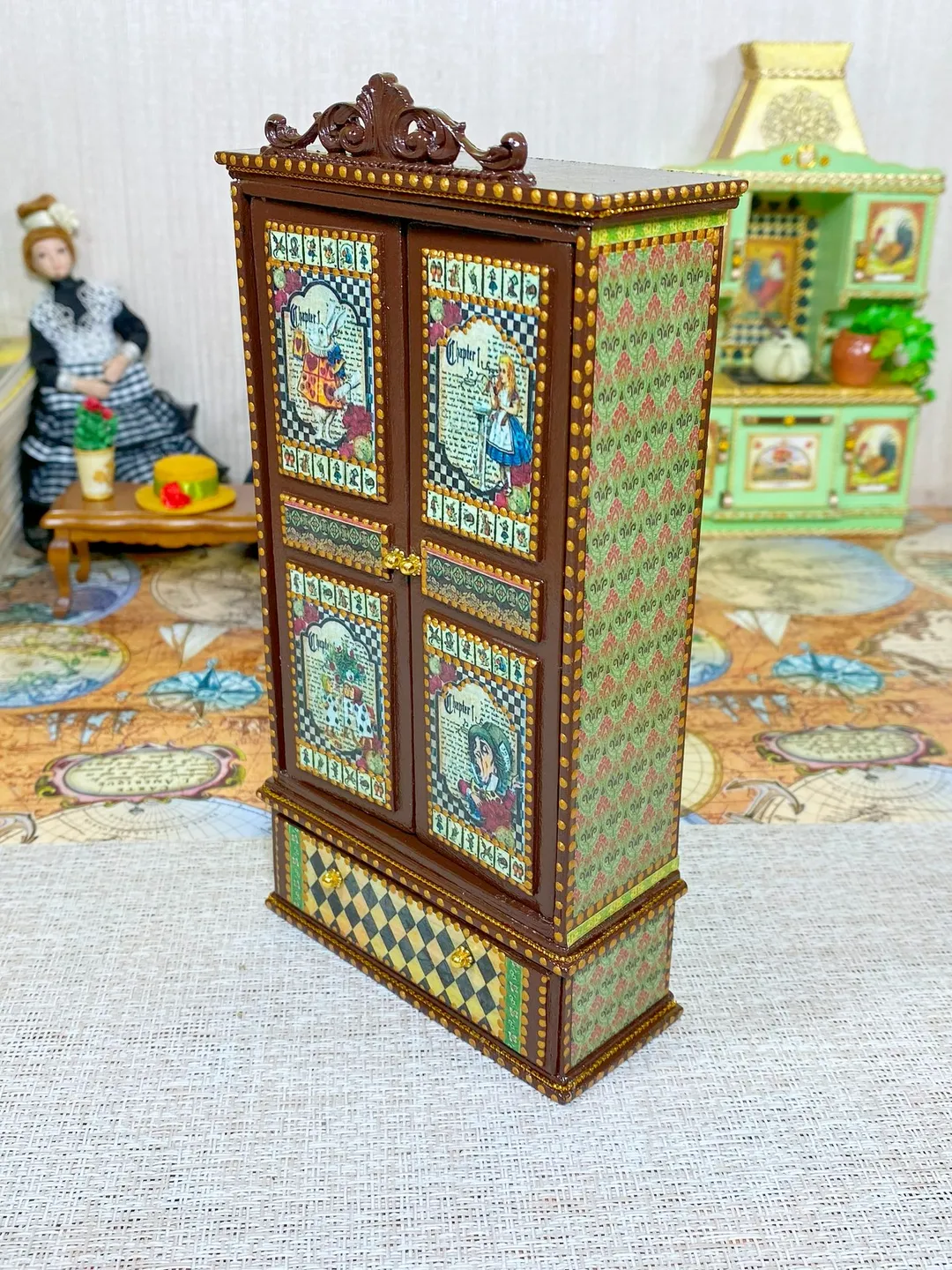 Tutorial. Doll closet. 1:12. Doll furniture. Dollhouse miniature.