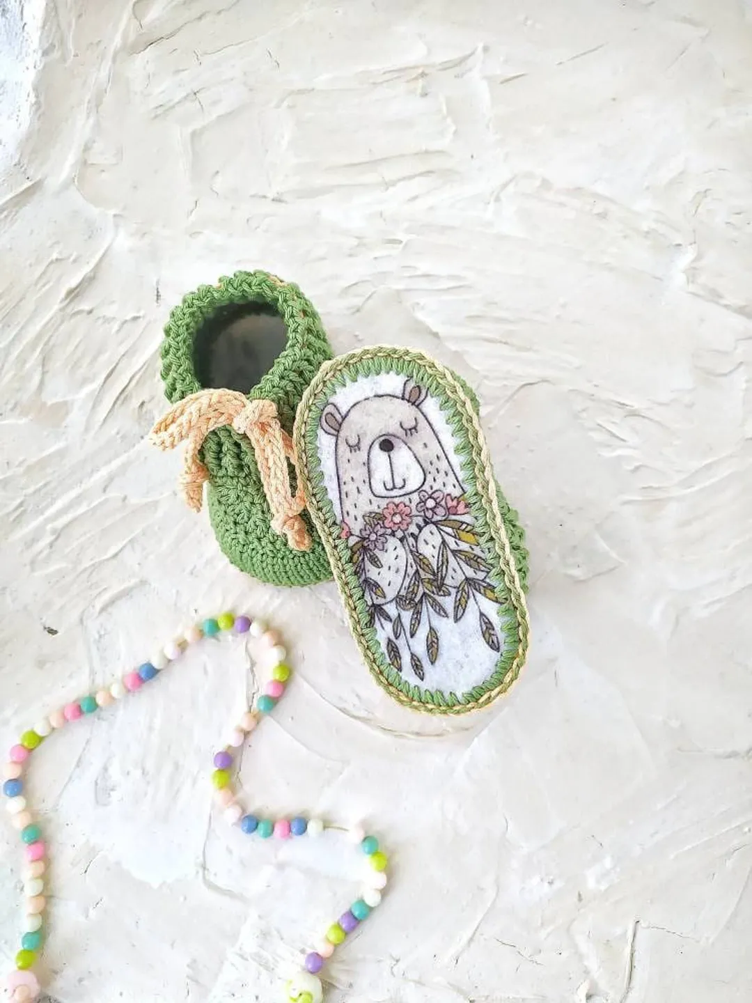 Crochet Bootee Green booties moccs Moccasins for newborn Baby Gift Newborn crib shoes Crochet Green Moccs