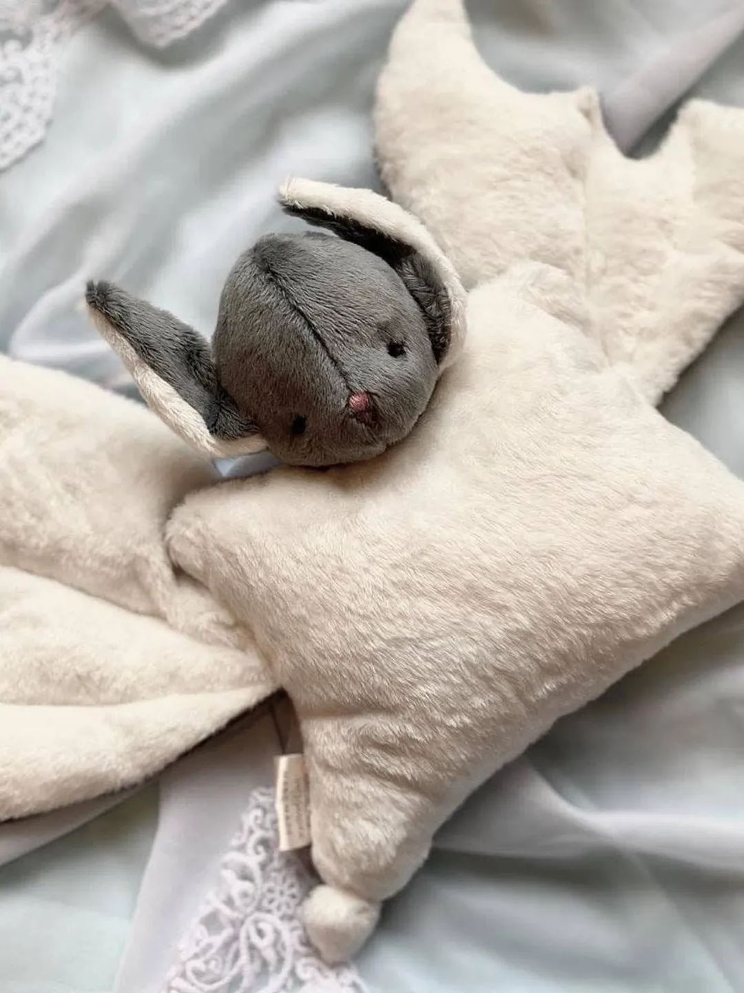 A comforter for sleeping A christening gift Halloween Bat The first toy of the baby Safe toy A blanket for a newborn Blanket