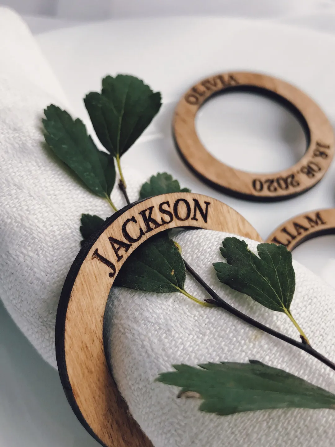 Set of Place Setting Cards, Wooden Napkin Rings, Custom Wedding Guest Favor, Thanksgiving Table Decor
