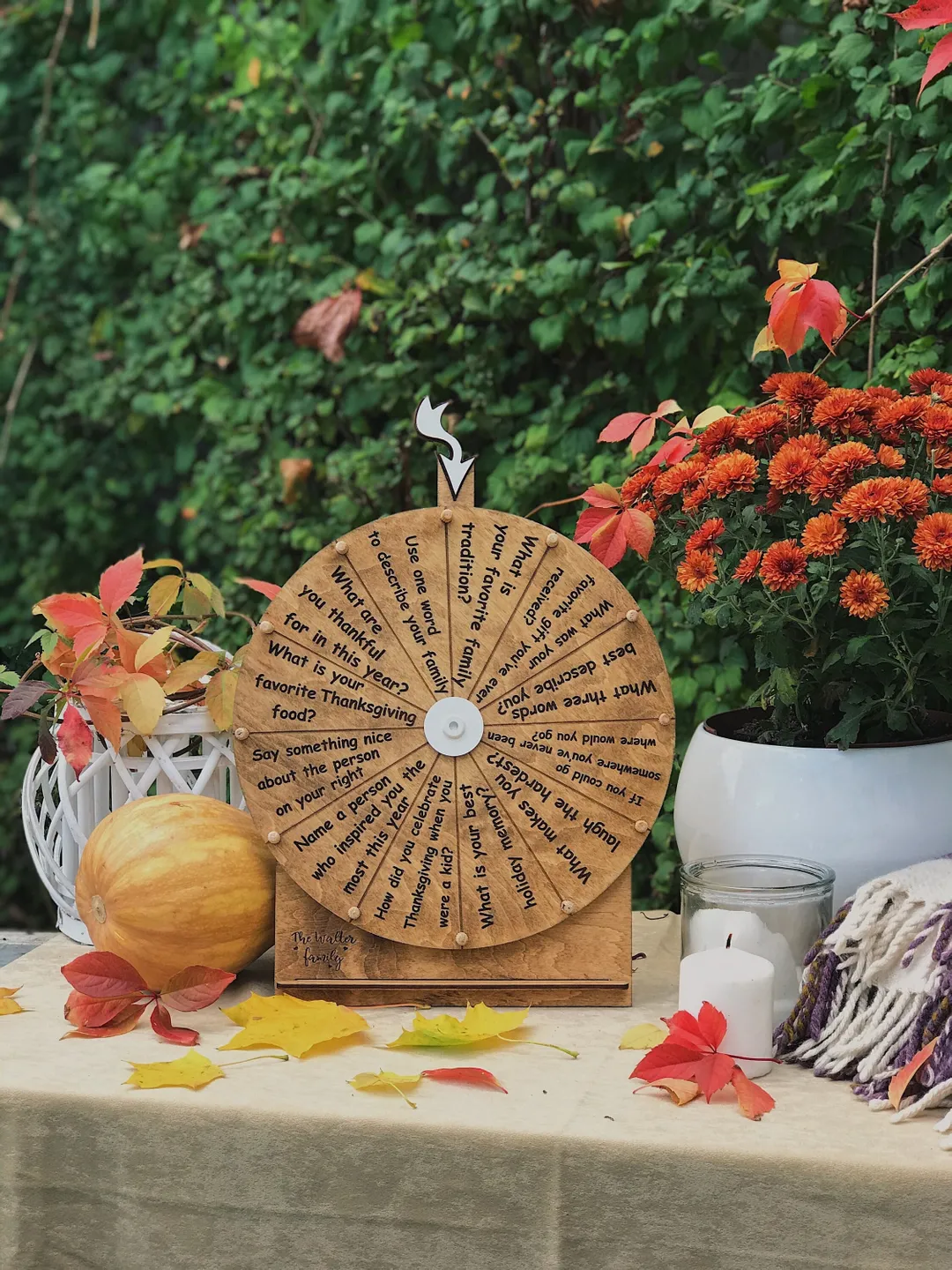 Personalized Family Game for Thanksgiving and Christmas, Spinning Wheel Game with Questions/To do List
