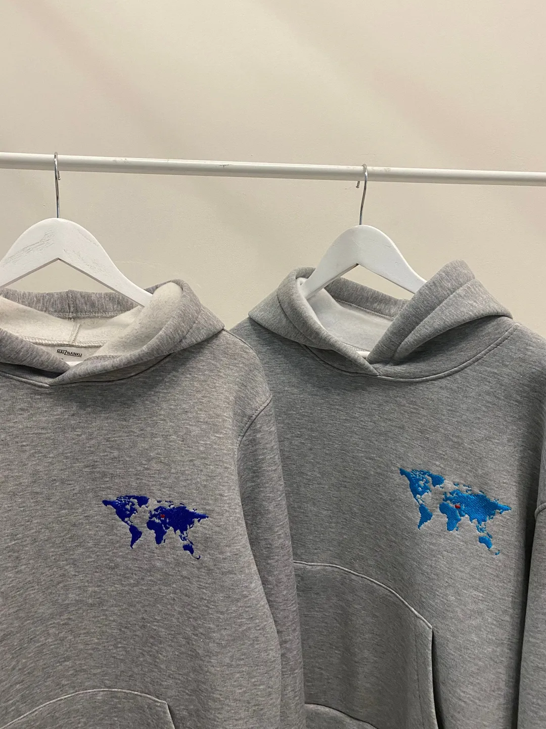 Embroidered World Map Location Hoodies Couple Sweatshirts Long Distance Relationship Tshirts Gift for Her and Him