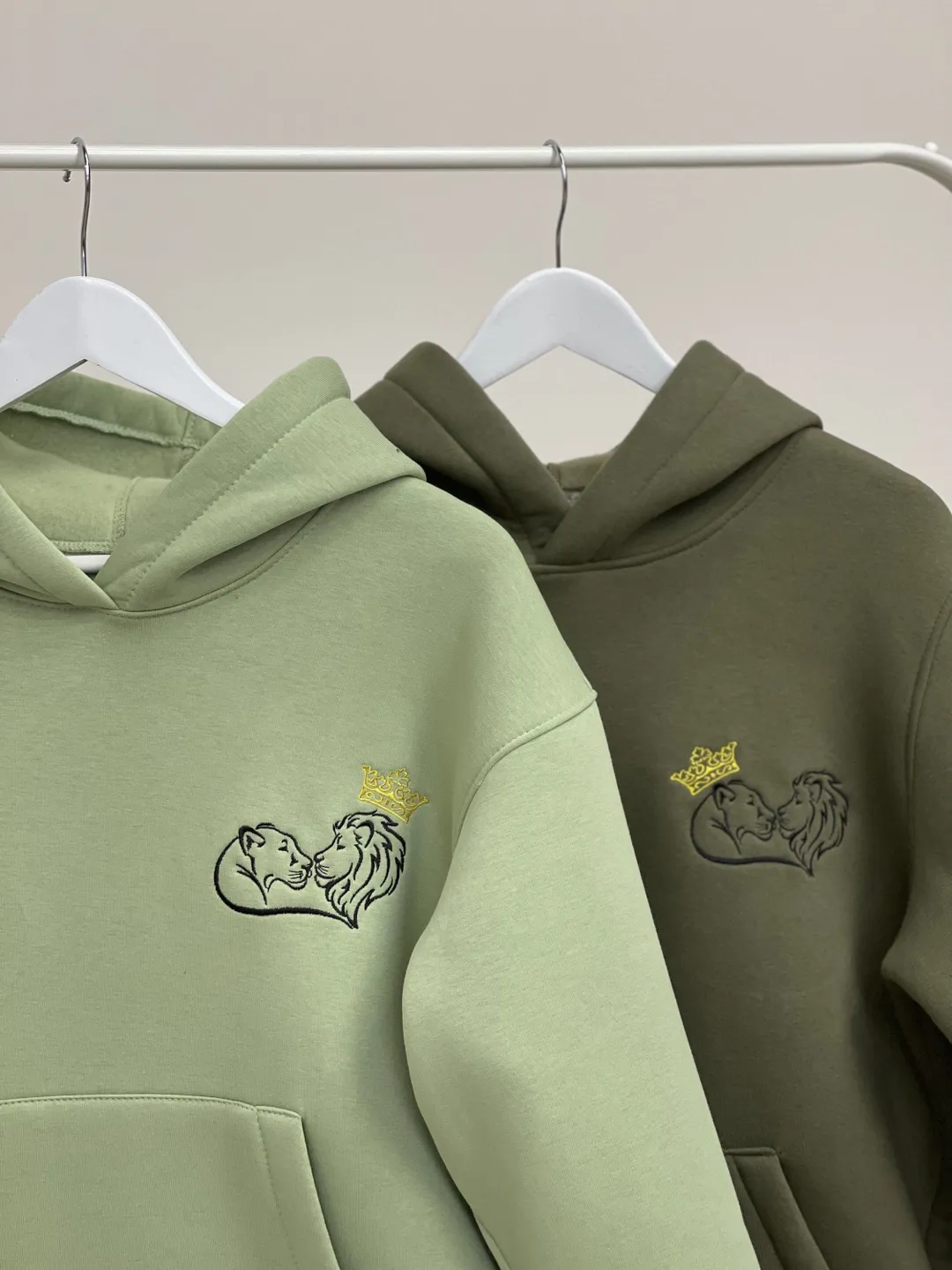 Embroidered Couple Hoodies Lion and Lioness Crewneck Matching Cat Sweatshirts King and Queen Items Anniversary Gift for Her and Him