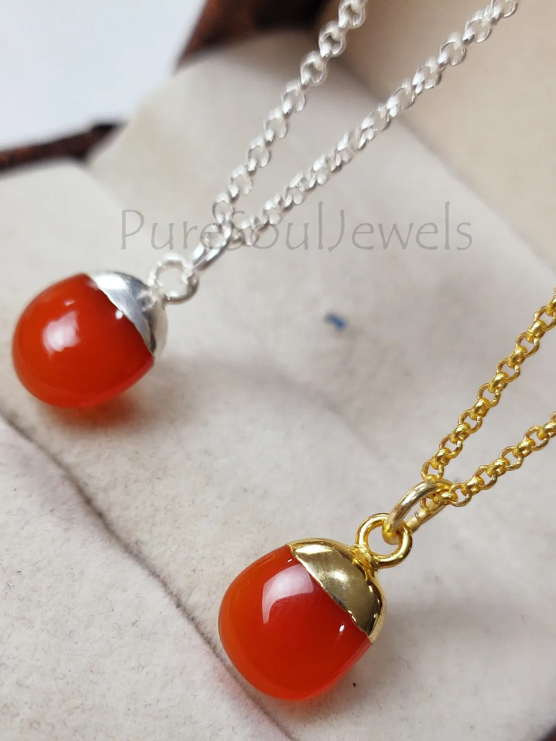Electroplated Carnelian Tumble Pendant Necklace: Gemstone Jewelry