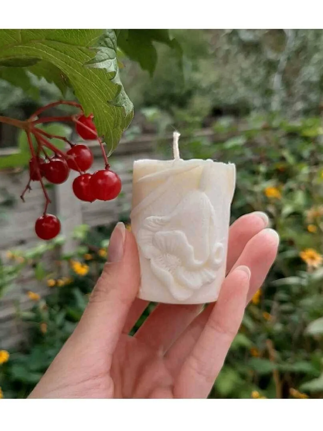 Rose scented candle, Soy white candle with flowers, Cozy candles, Wedding candles, Pillar candles, Table candles, Winter wedding favors