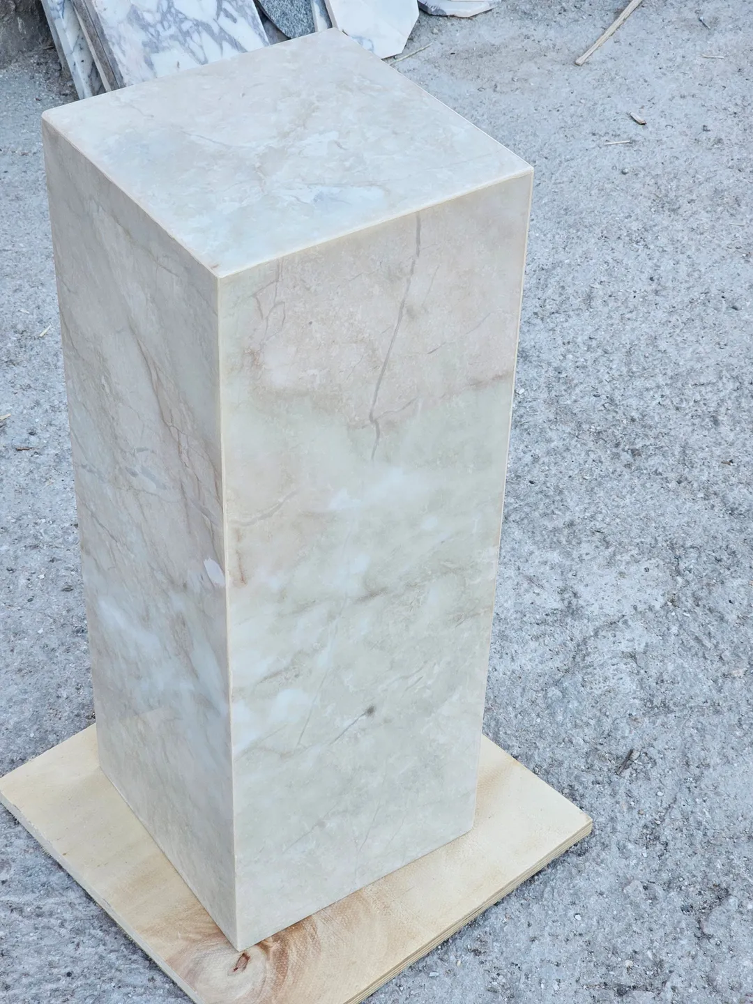 White and cream Marble side table,plinth italian marble 100% handmade, cube marble, calacatta plinth