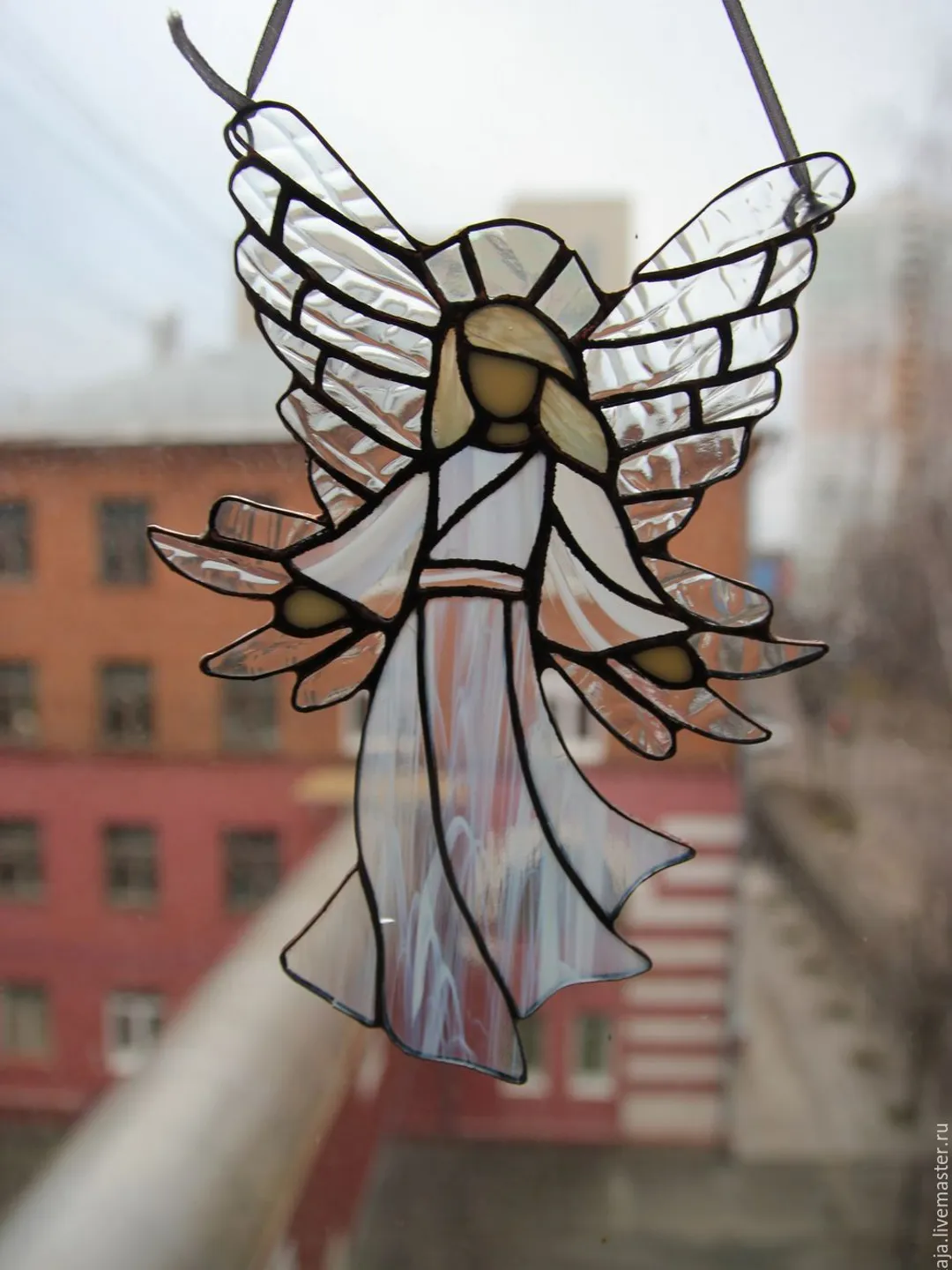 White Angel, Tiffany Stained Glass, White Angel Suncatcher, Stained Glass Angel, Hanging Glass Angel Decoration, Stained Glass Angel Hanging, Glass Angel Window Charm, Angel Figurine in Stained Glass, White Guardian Angel Suncatcher, Celestial Angel Glass