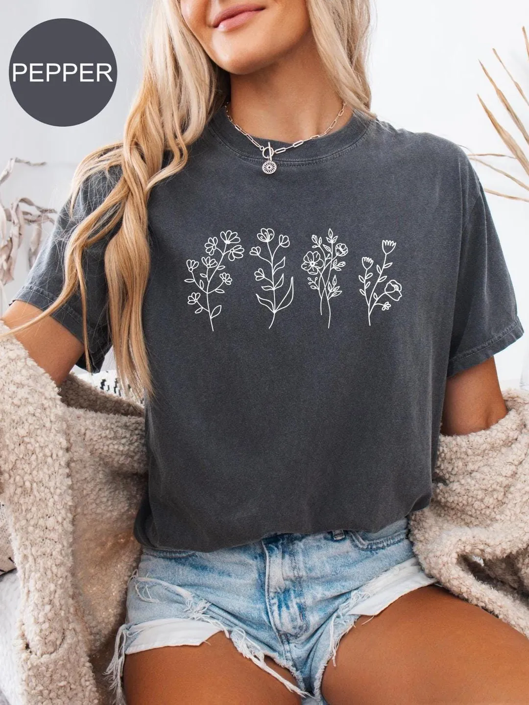 Comfort Colors® Flower Cottagecore Wildflowers Shirt Botanical Shirt Plant Lover Shirt Plant Mom Shirt Flowers Shirt for Women