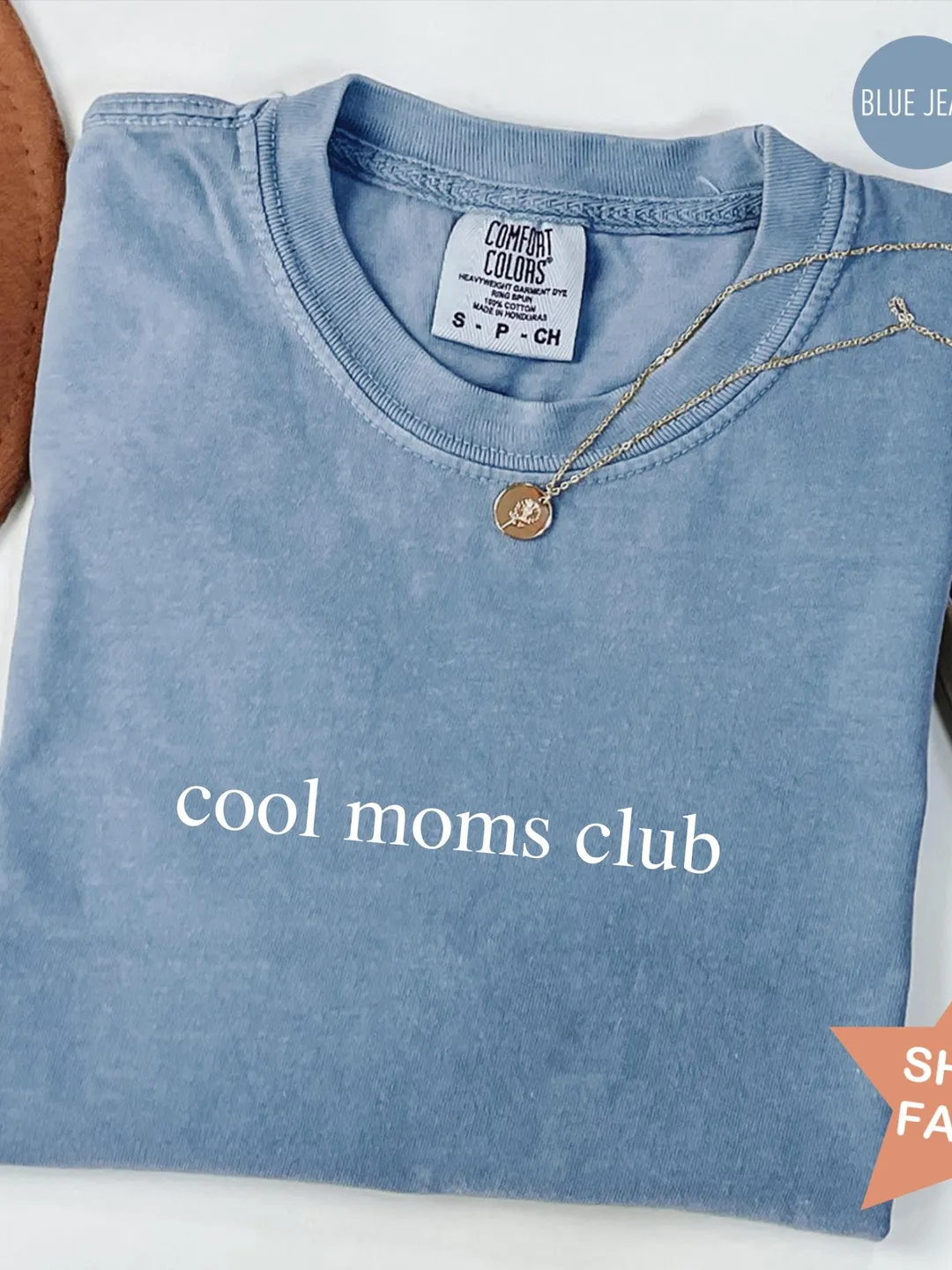 Comfort Colors® Cool Moms Club Shirt, Cool Mom Shirt, Mother's Day Gift, Best Mom Shirt, Girl Mom Gift, Gift for Girl Mom, New Mom Shirt