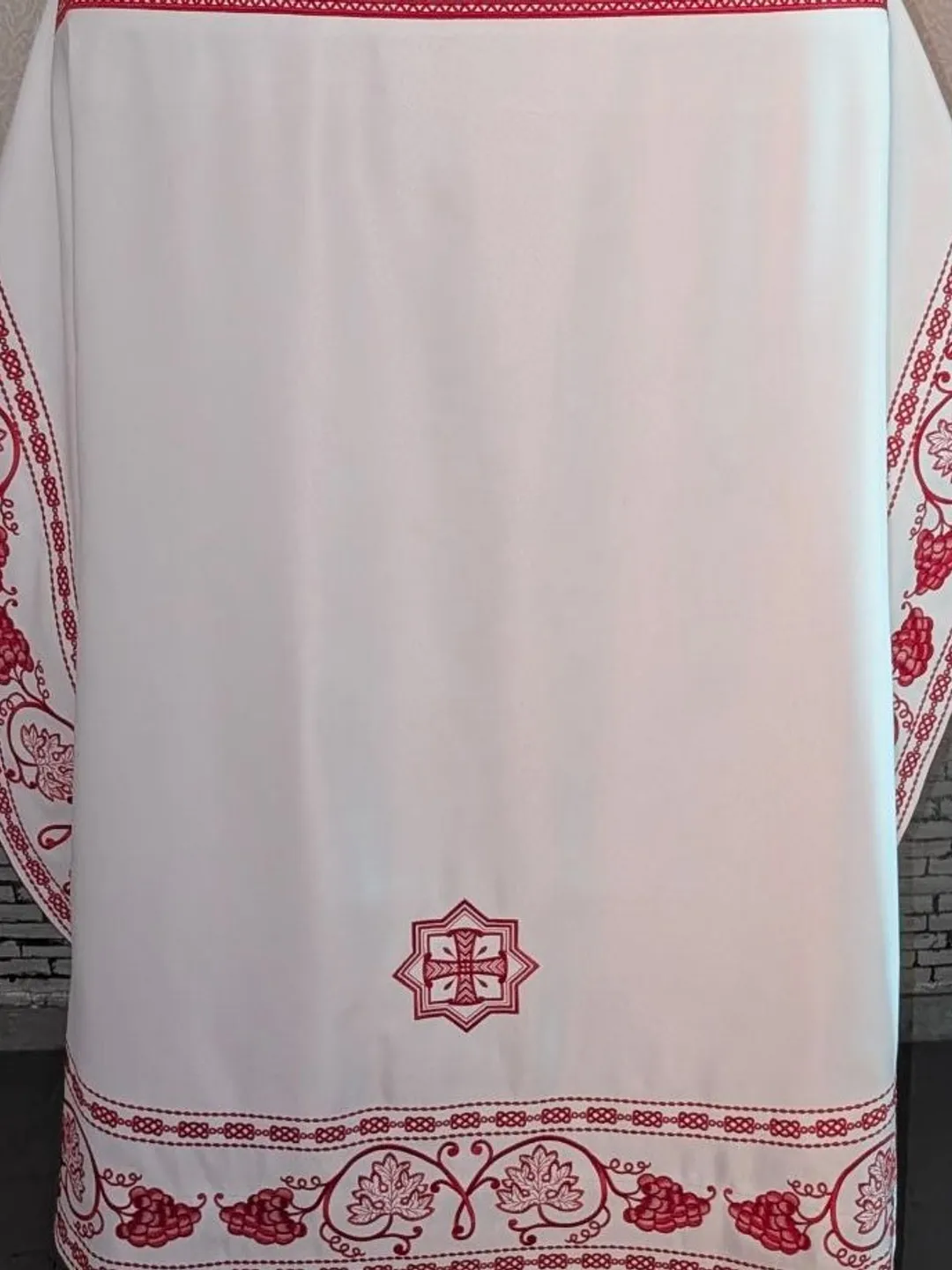 "EMB detail of the vestments"designs for an industrial embroidery machine