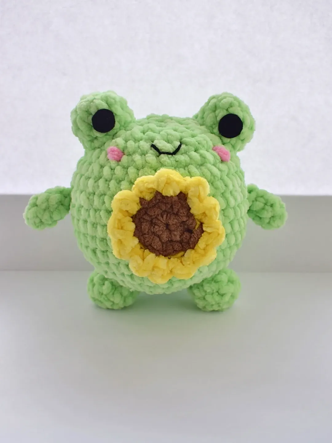 Crochet frog pattern Amigurumi plush frog pattern Crochet plushies pattern for beginners Cute Kawaii patterns