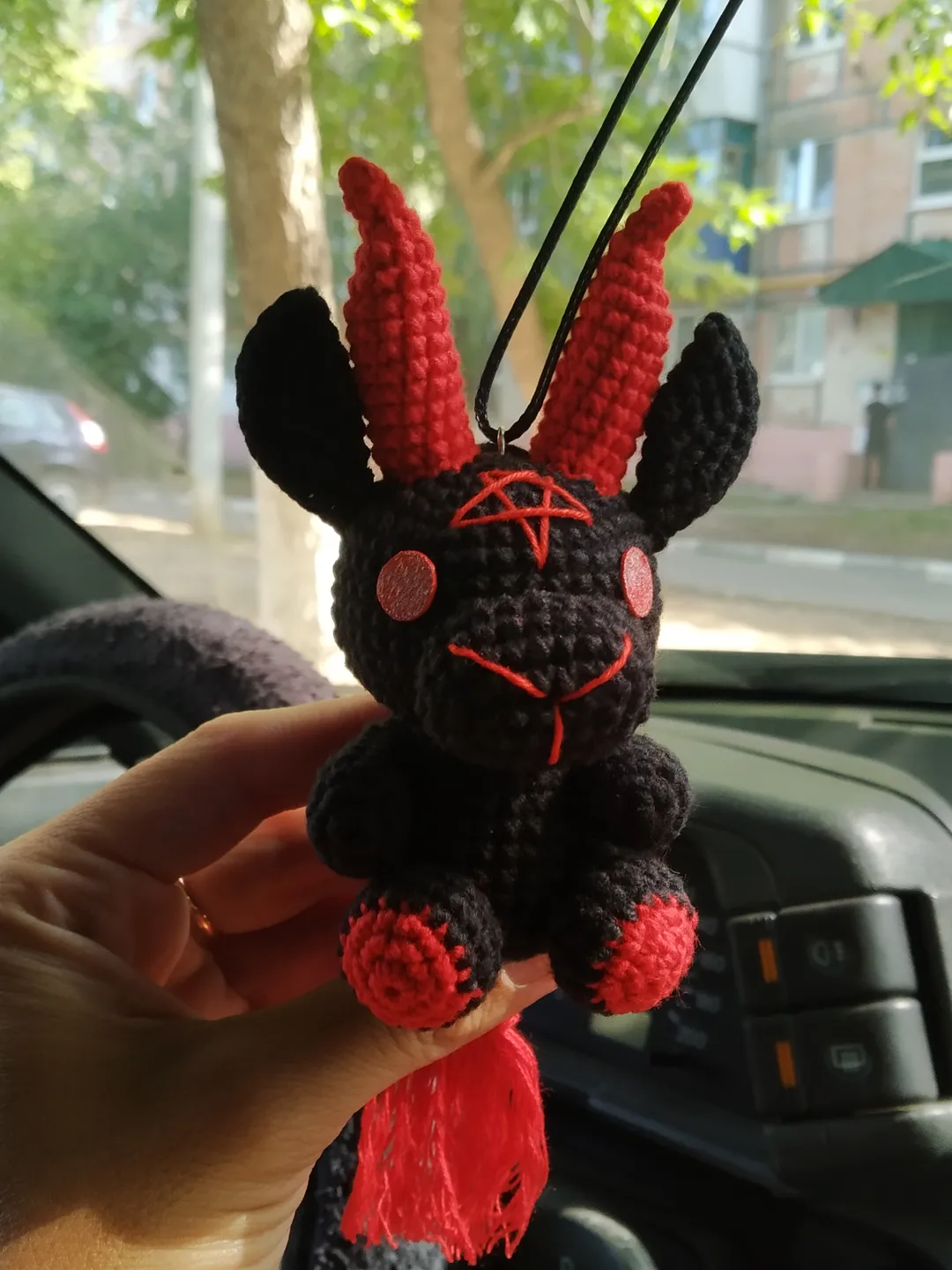 Baphomet plushie car charm, gothic car accessories, hanging plush, creepy car decor, rear view mirror accessories, car interior, goth car, horror car decor, weird sharm, baphomet amigurumi car, baphomet crochet