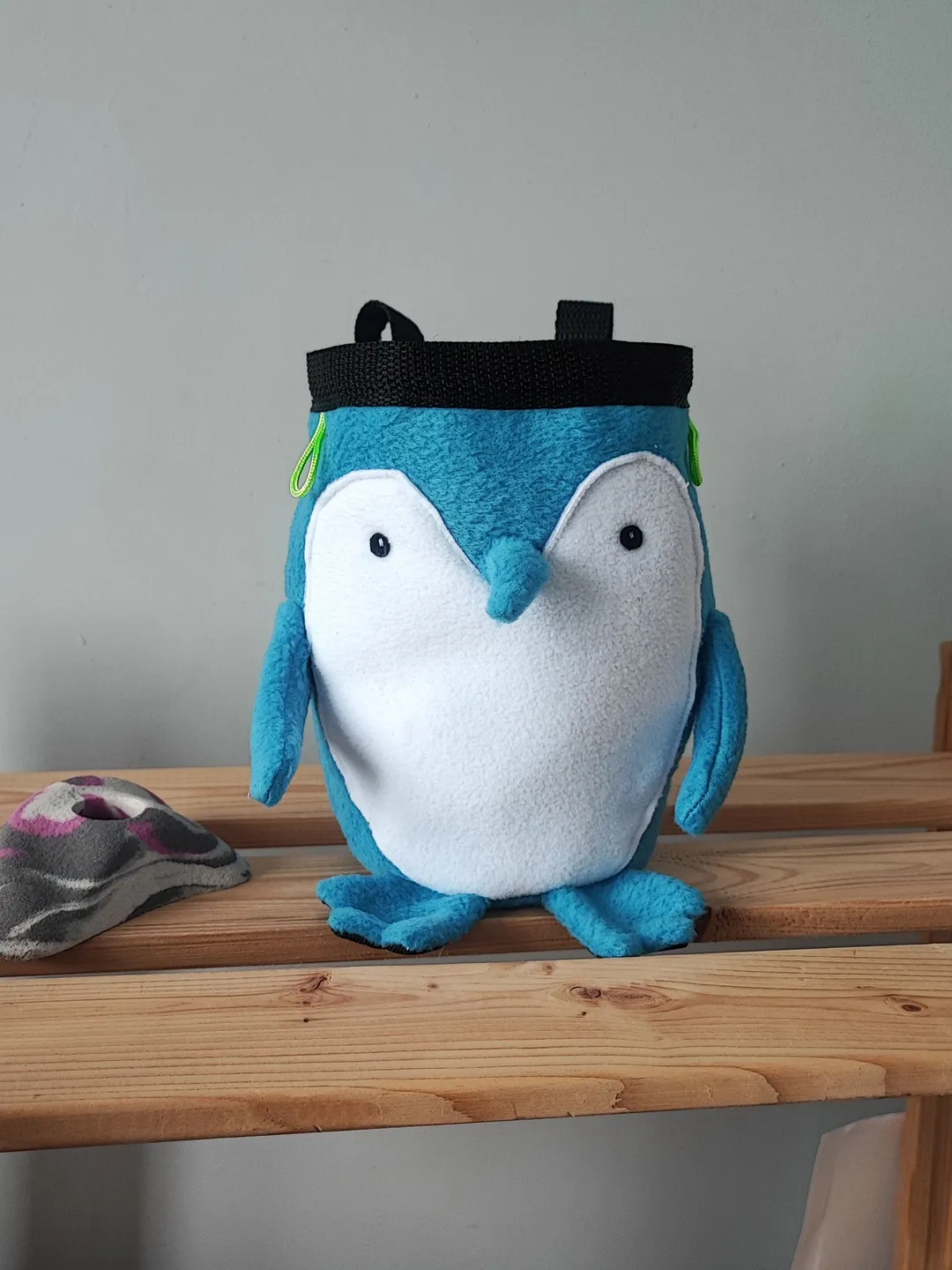 Chalk bag Penguin for rock climbing