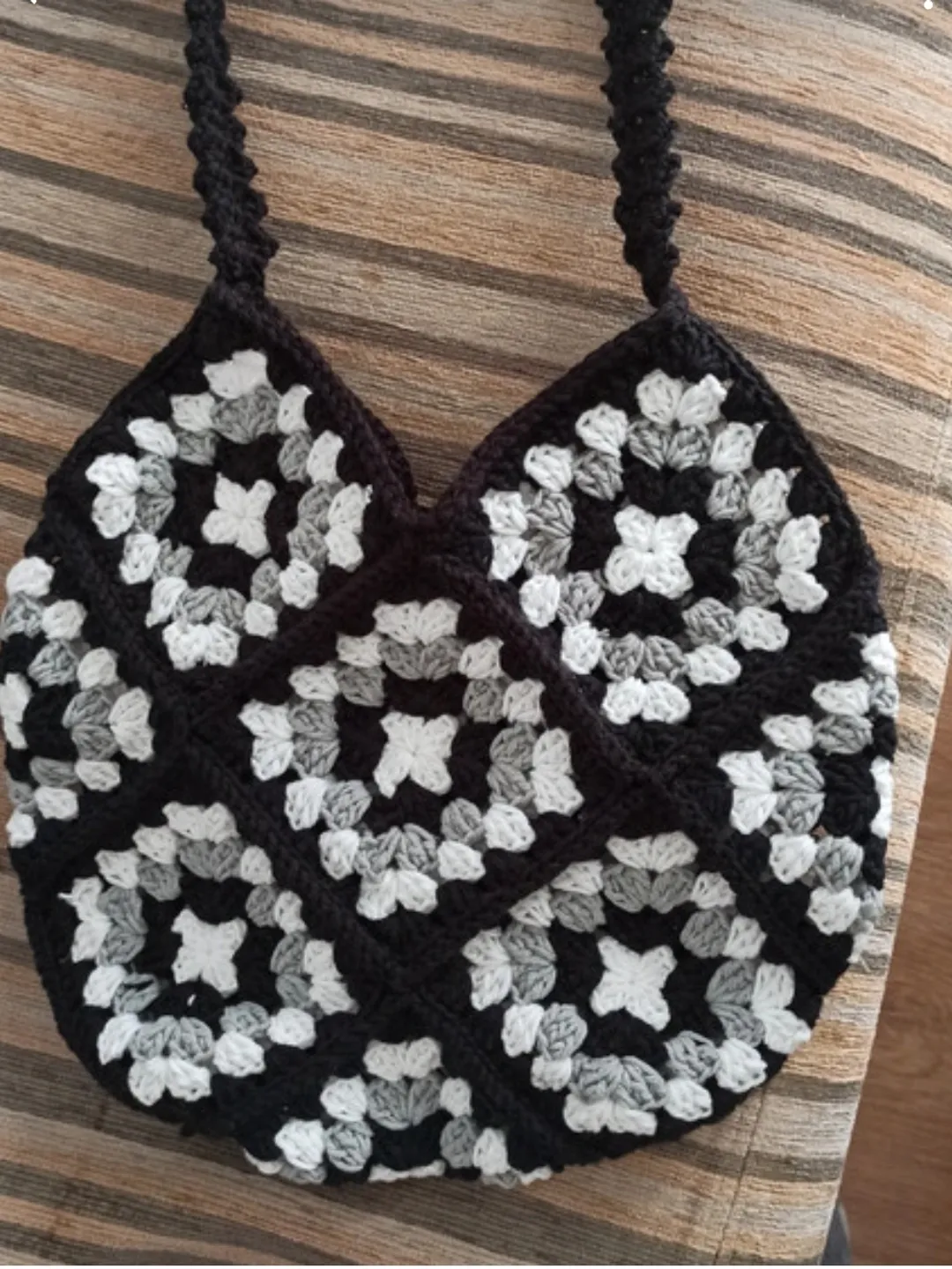 Granny square bag