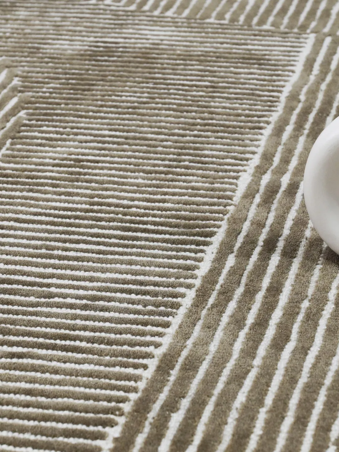 Hand Tufted Round Wool Rug | Geometric Striped Pattern