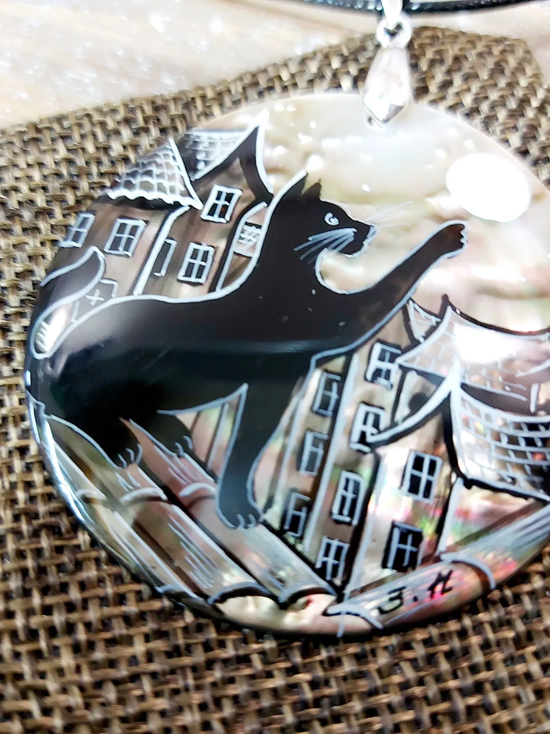 Mother-of-pearl Russian hand-painted necklace pendant "Cat on the roof". Hand paint necklace pendant. Paint Russia pendant