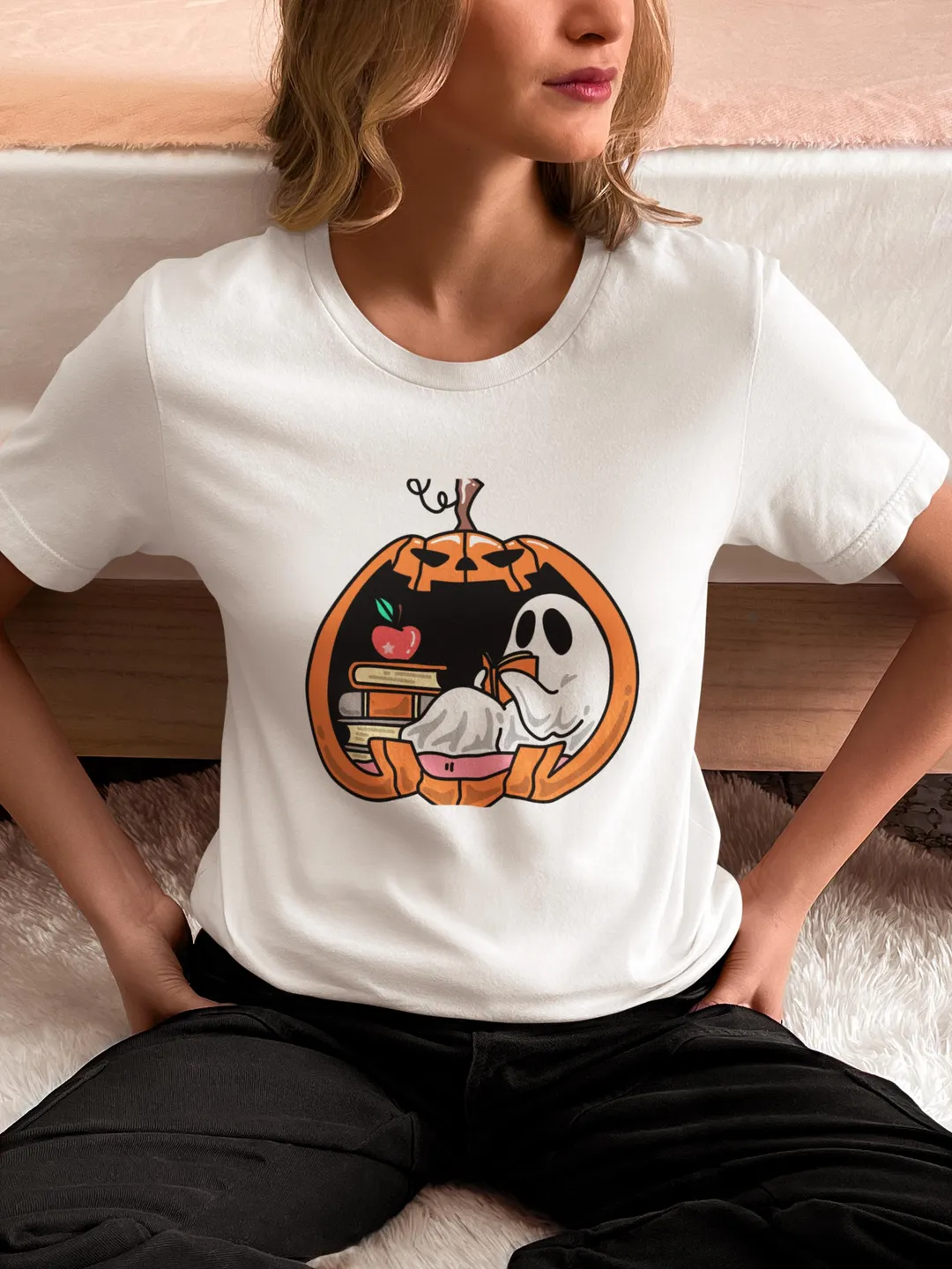 Cozy Ghost Reading T-Shirt, Spooky Halloween Book Lover Tee