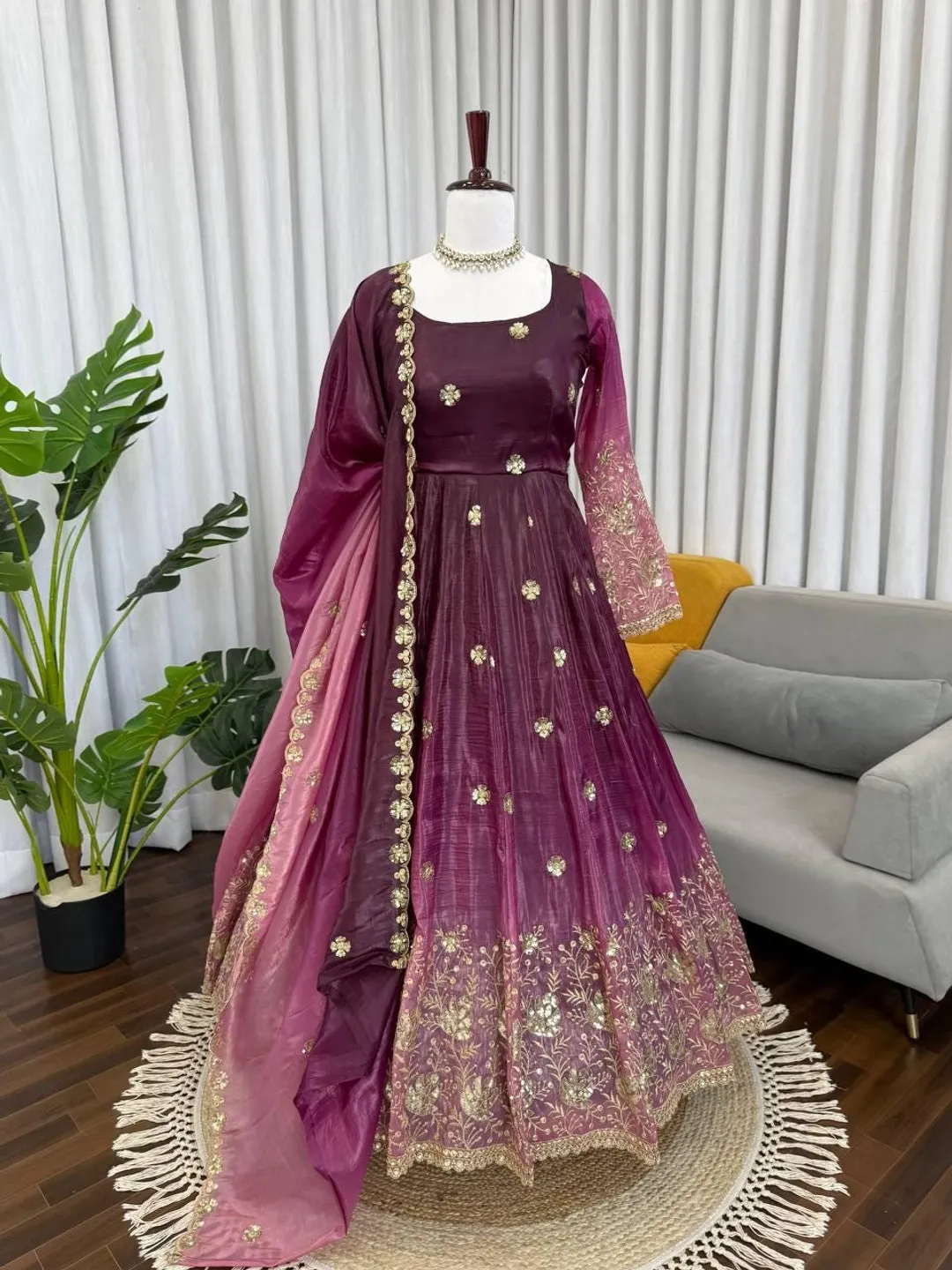 organza dress indian Luxury Organza Bridal Lehenga Choli Heavy Sequins Zari Work Wedding Outfit Multi Thread Diamond Embroidery Bridesmaid Indian Reception Dress